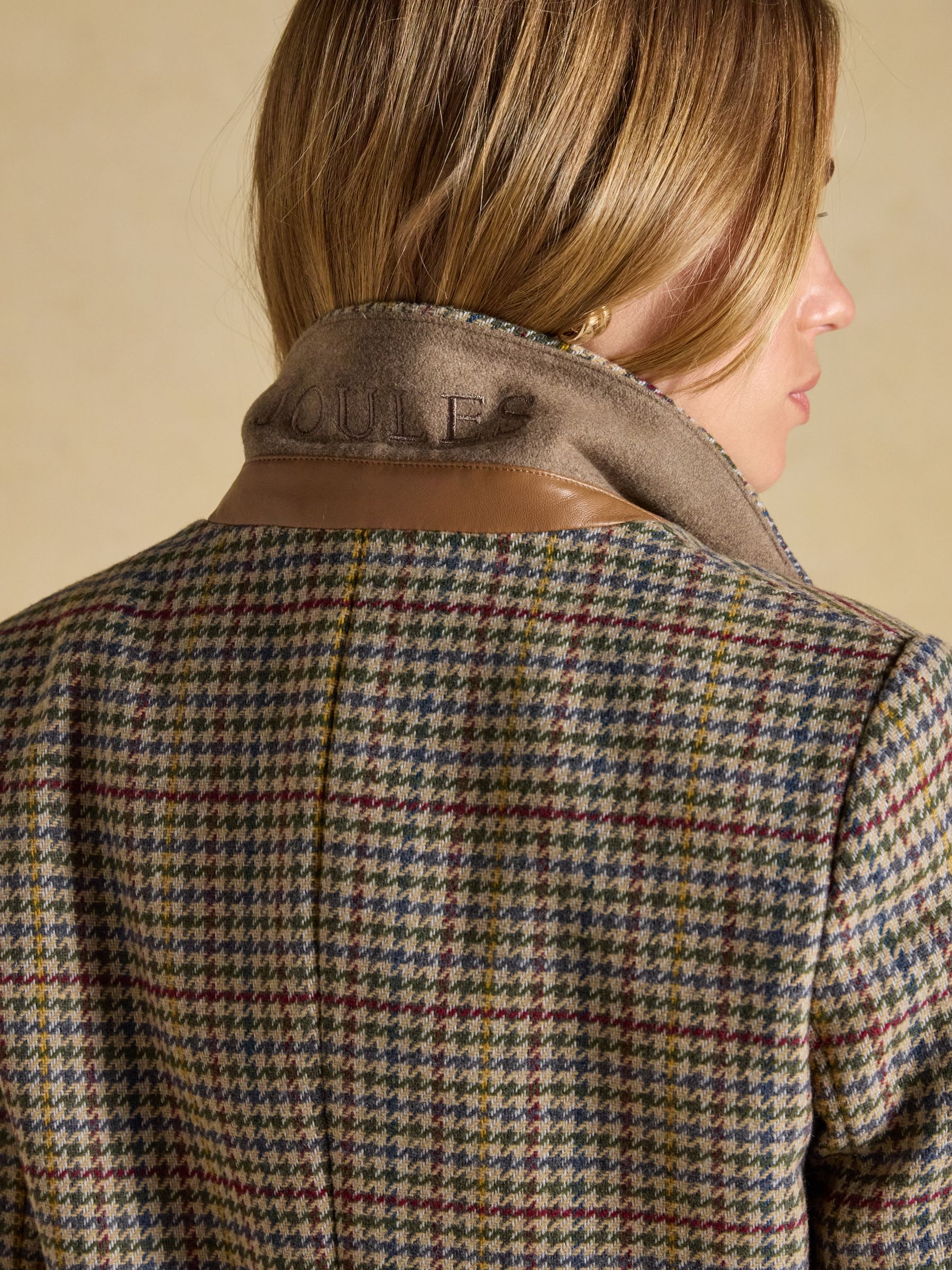 Hackmore Check Relaxed Fit Tweed Blazer With Wool - Image 8 of 10