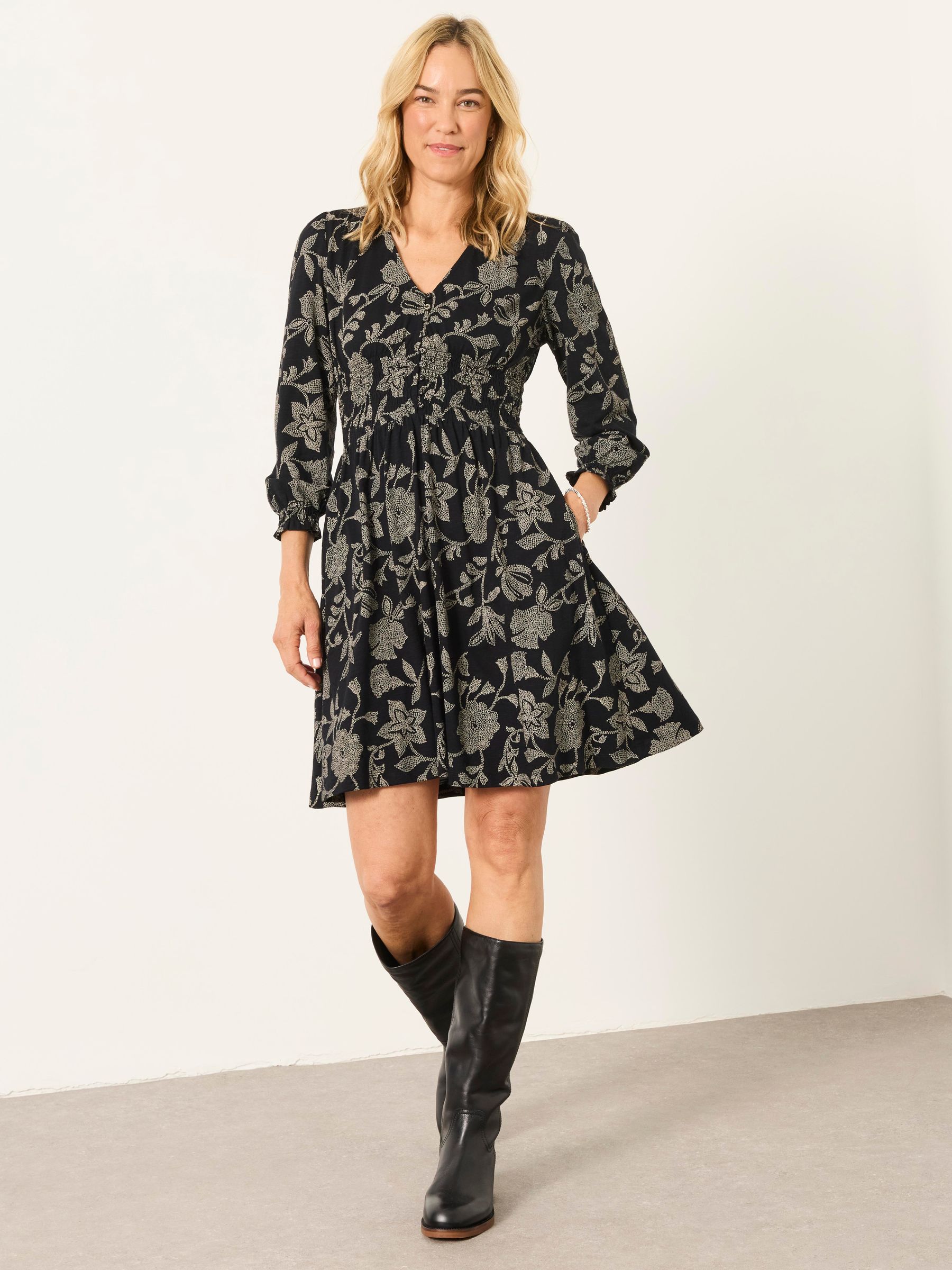 Nora Black Dot Floral Petite Jersey Dress - Image 4 of 6