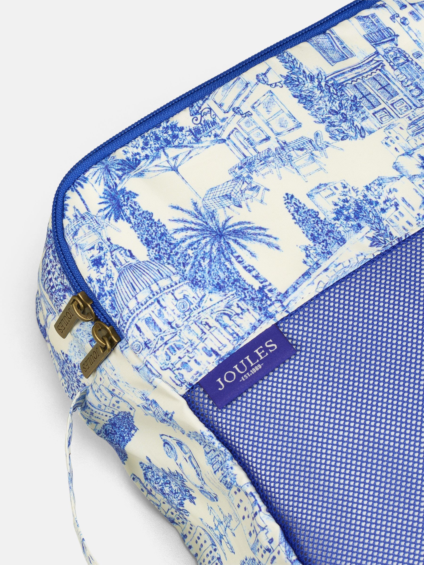 Set of 3 Toile De Jouy Packing Cubes - Image 6 of 6