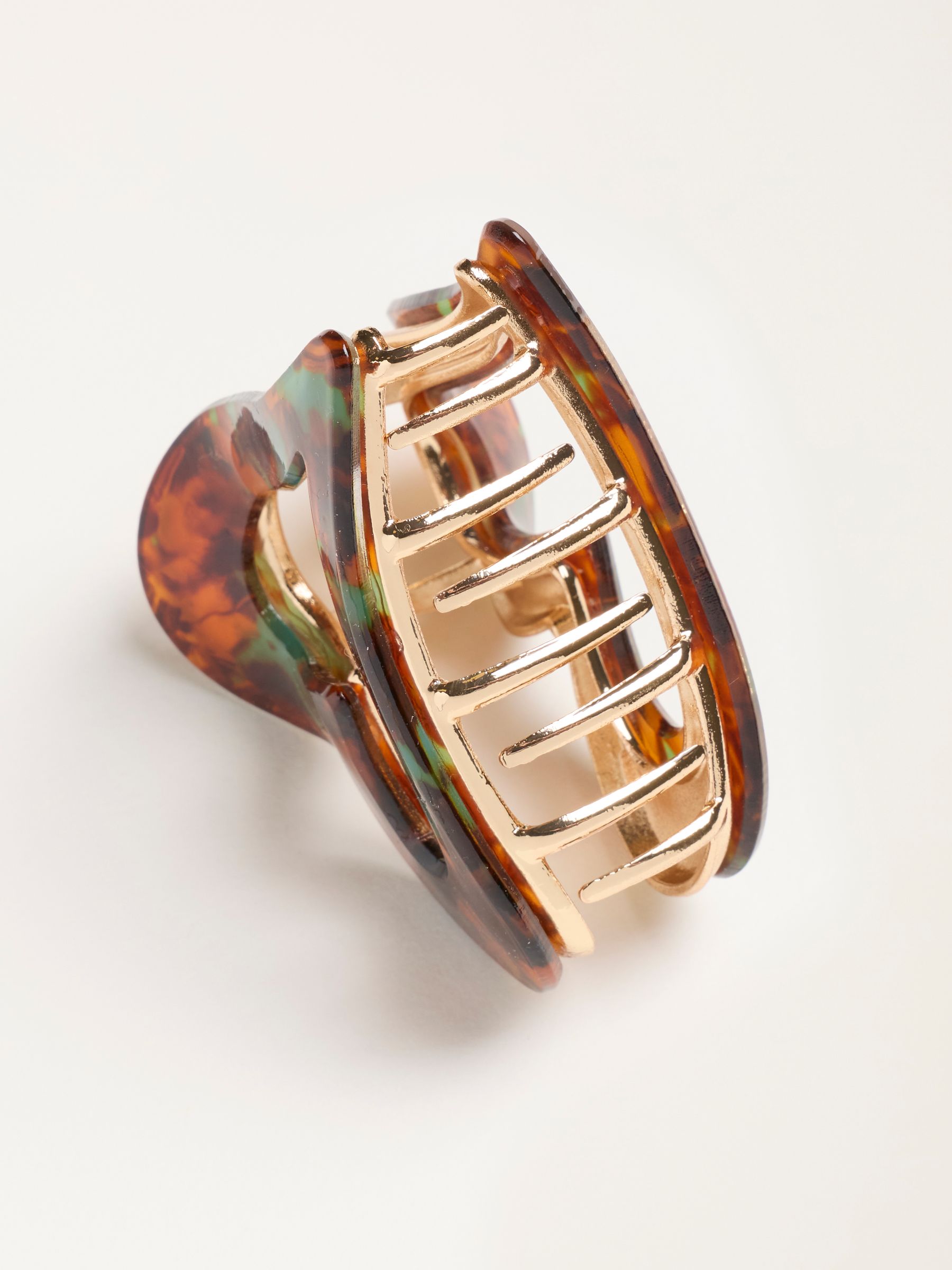 Tortoiseshell Brown Metal Resin Heart Claw Clip - Image 2 of 2