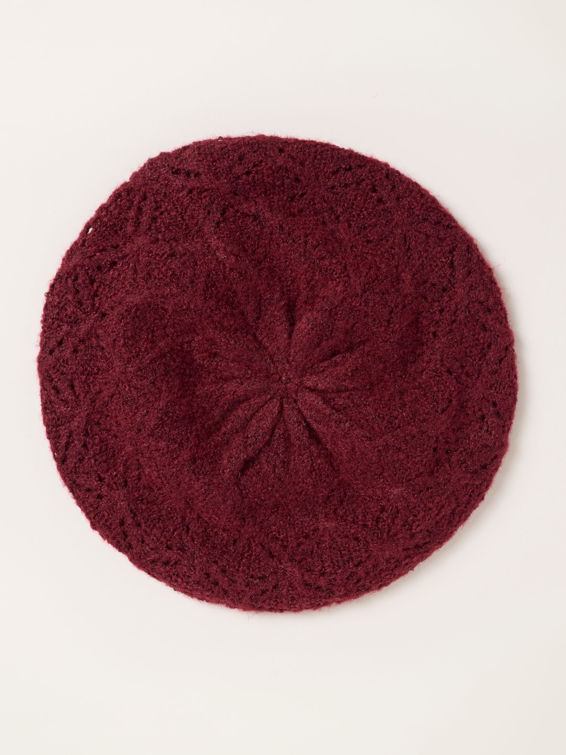Burgundy Red Knitted Beret - Image 2 of 3 Burgundy Red Knitted Beret - Image 2 of 3