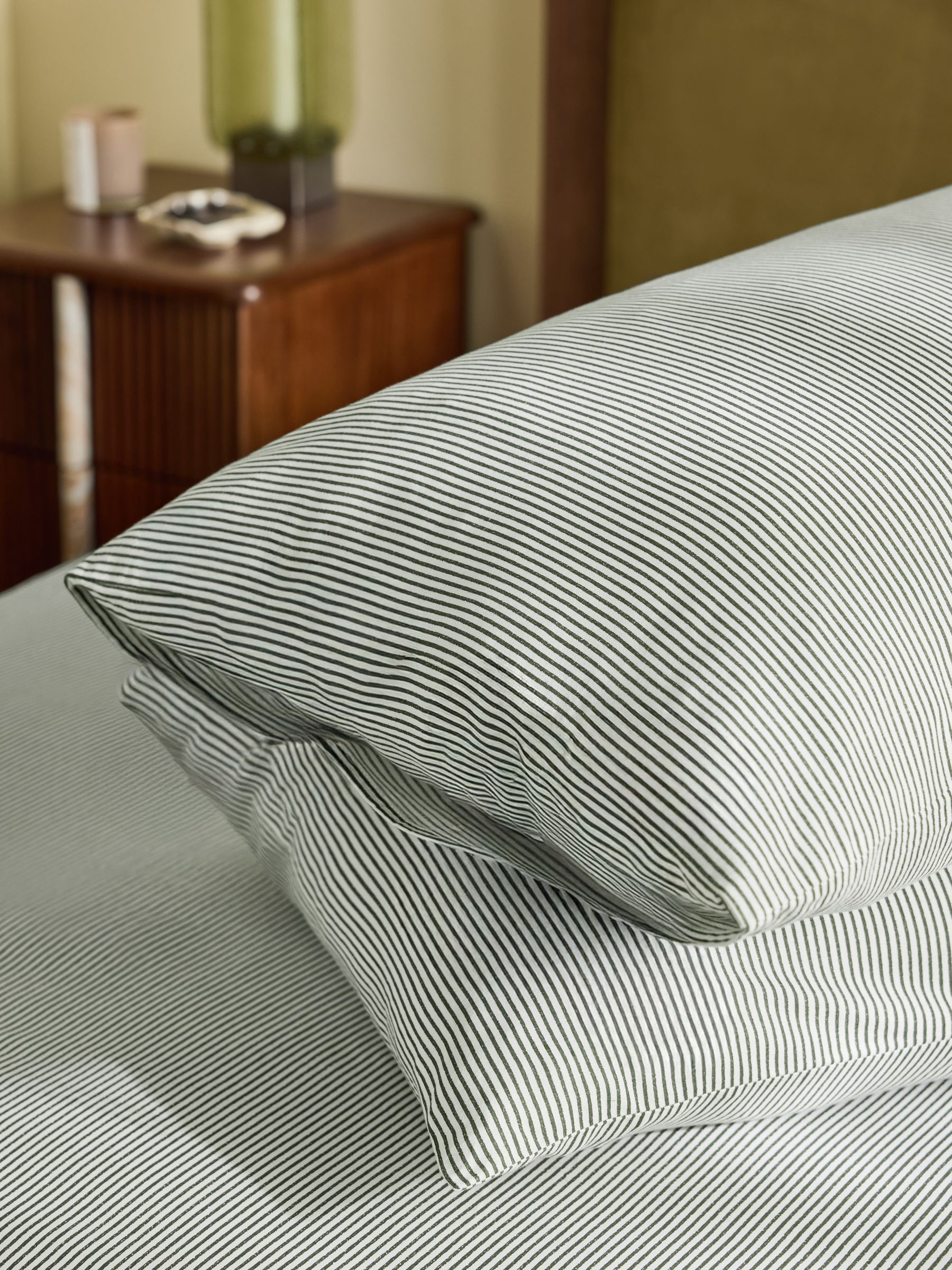 Ansel Stripe Deep Fitted Sheet in Green - Image 2 of 4