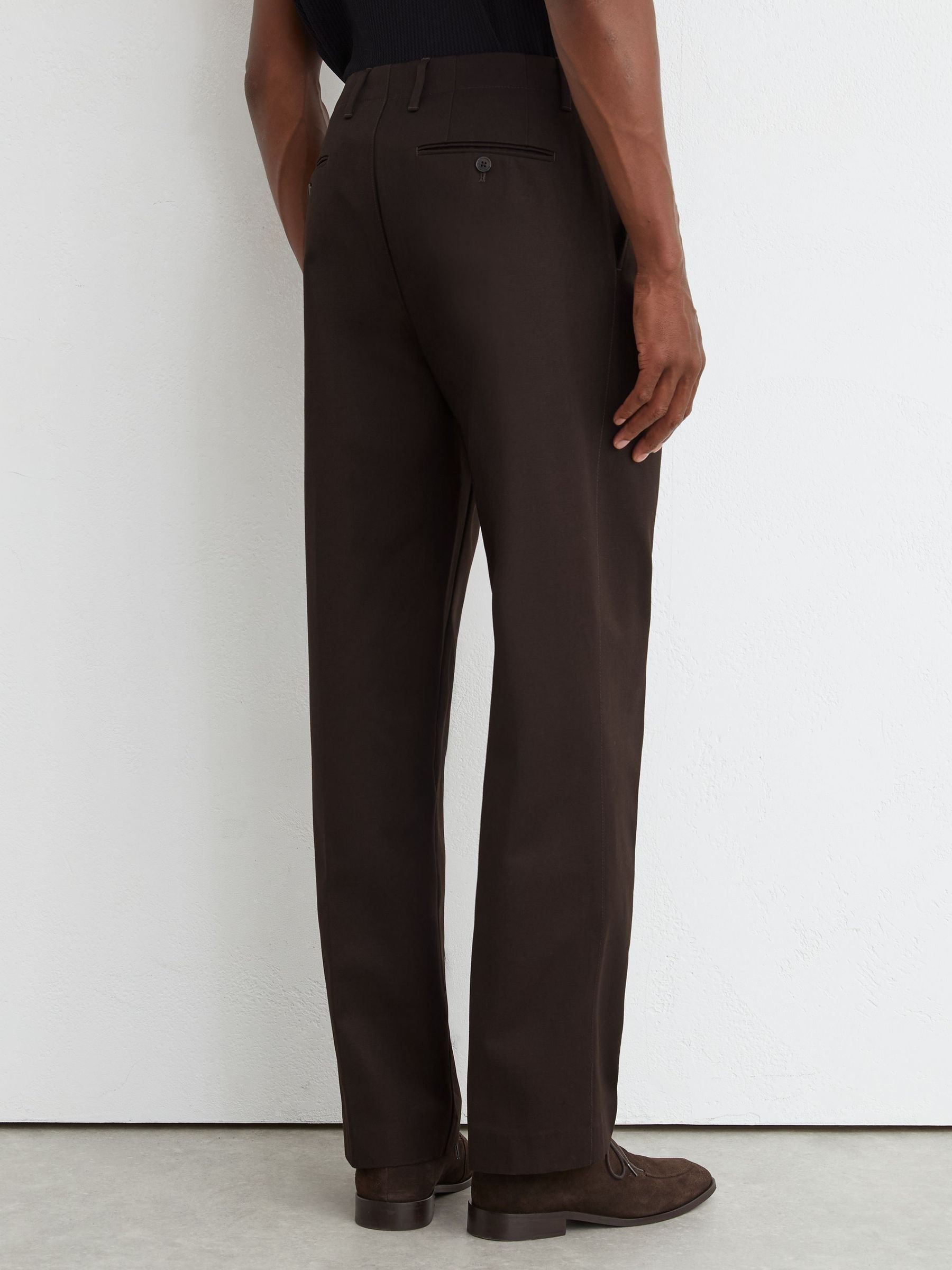 Cotton Slub Pleated Relaxed-Fit Trousers in Brown - Image 6 of 7