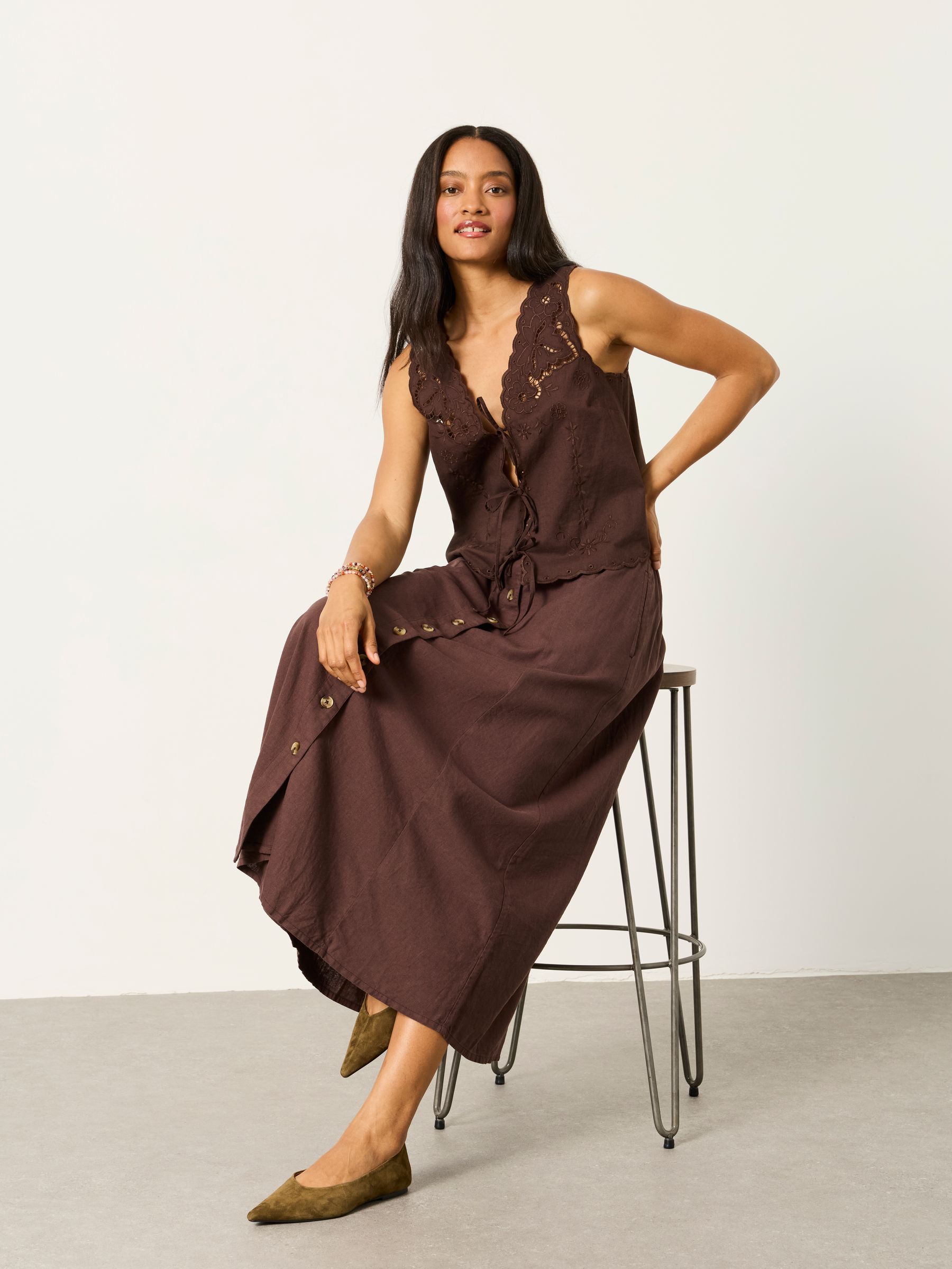 Issa Chocolate Brown Linen Midi Skirt - Image 4 of 5