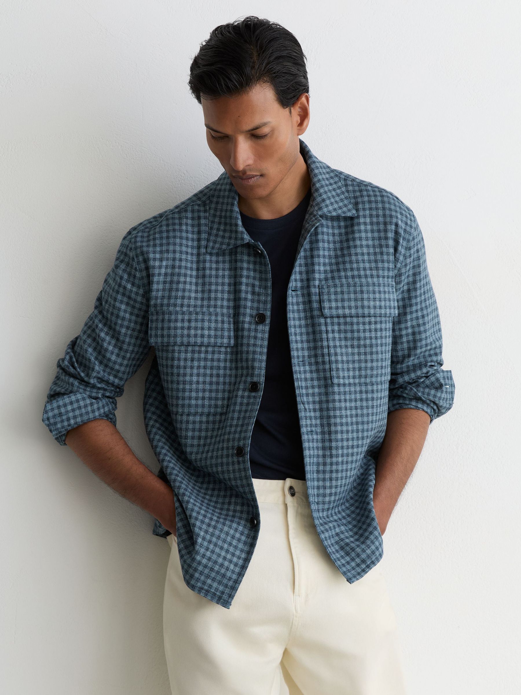 Cotton-Linen Checked Overshirt in Indigo - Image 6 de 7