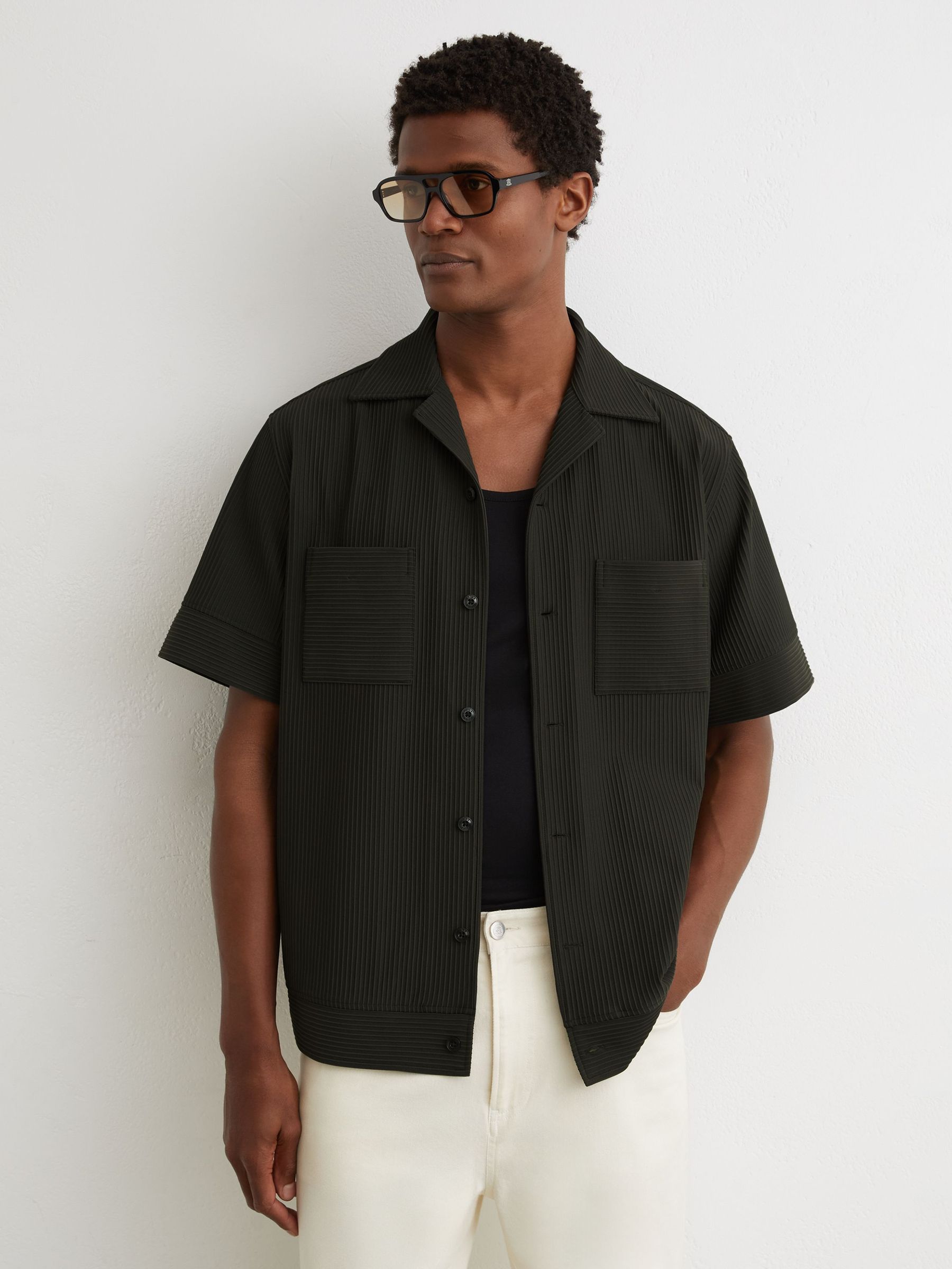 Short Sleeve Shirts