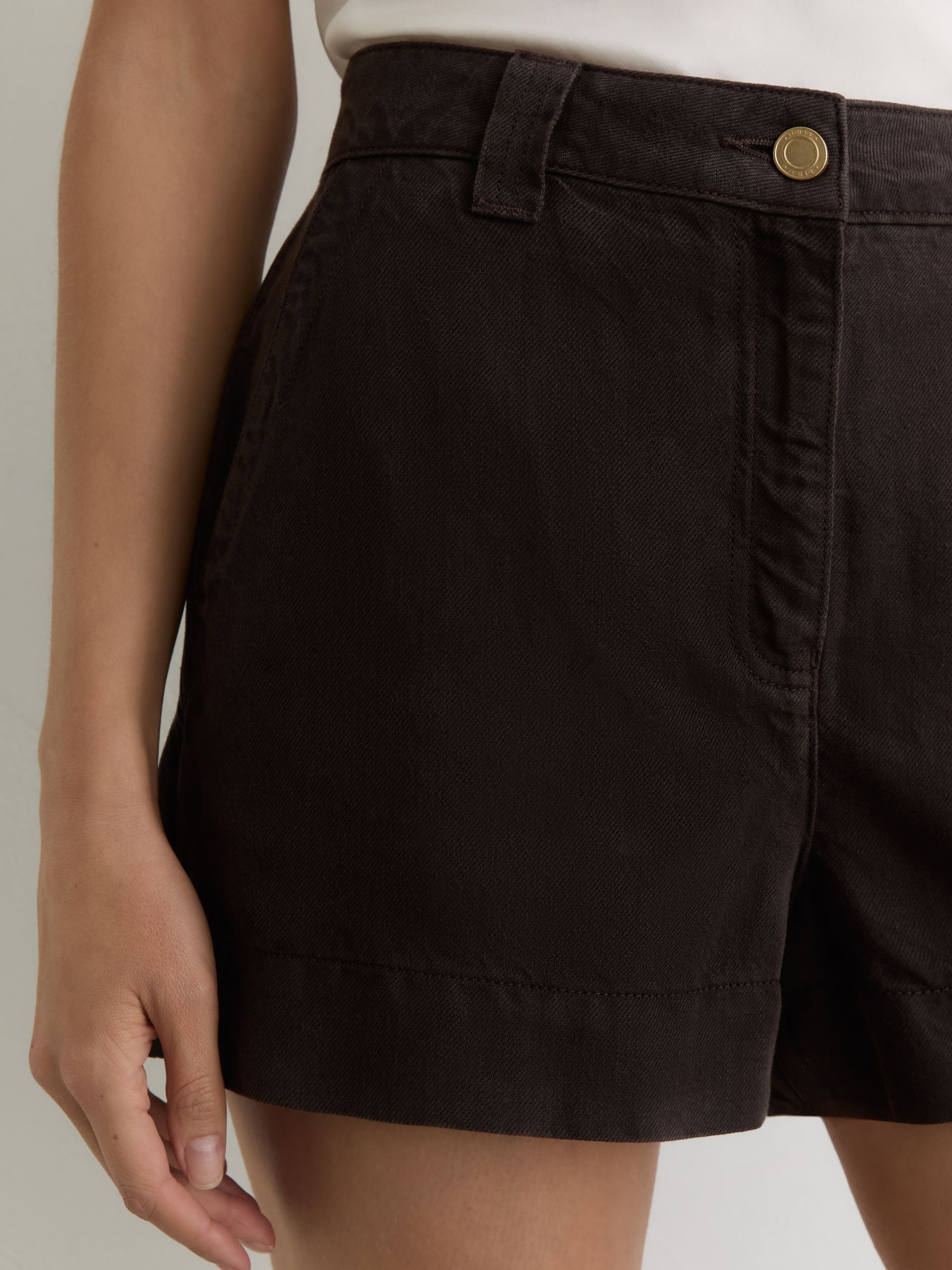 Lyocell-Linen Shorts in Chocolate Brown - image 5