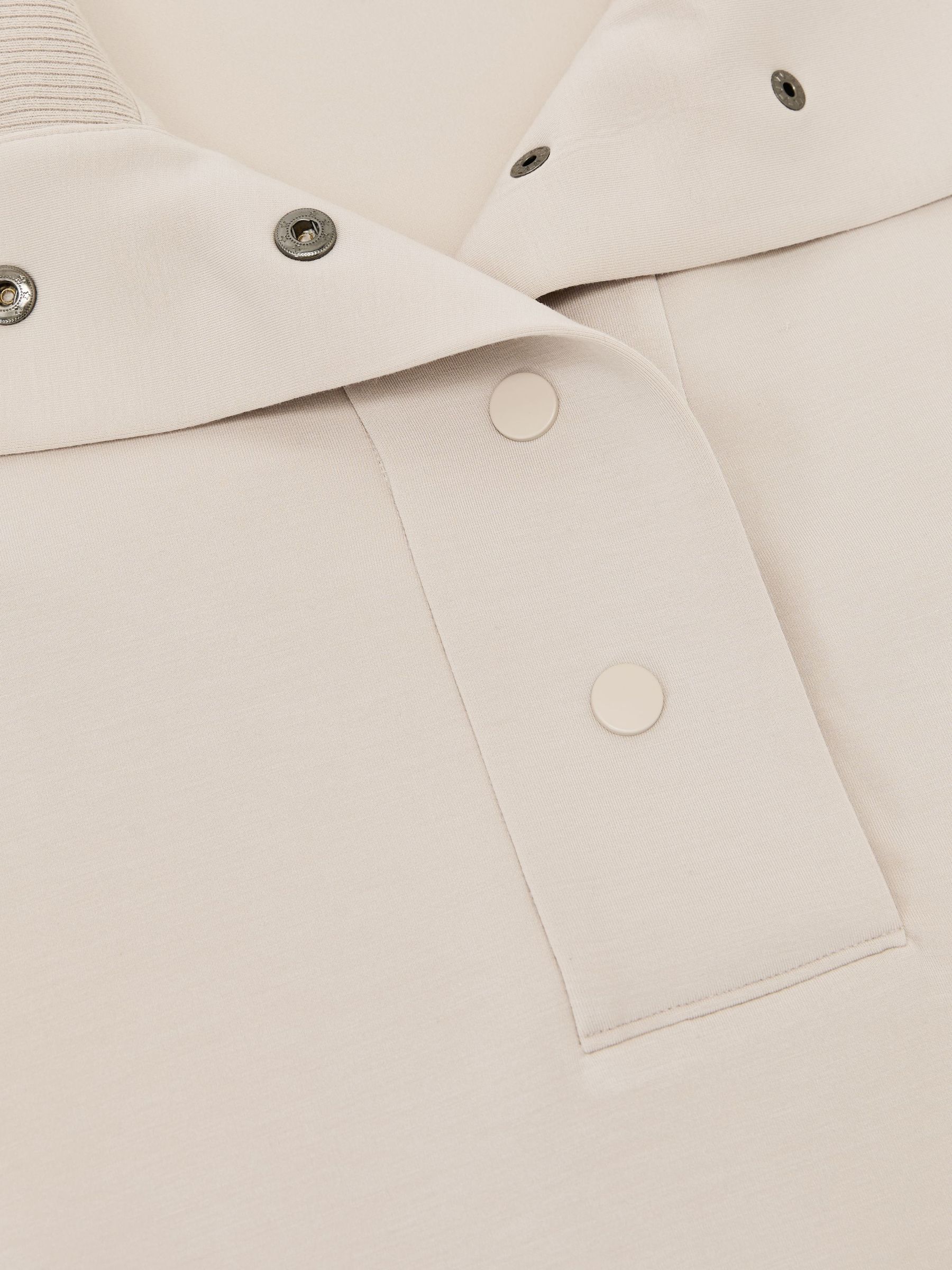 Premium Interlock Sleeveless Collared Top in Neutral - Billede 6 af 6