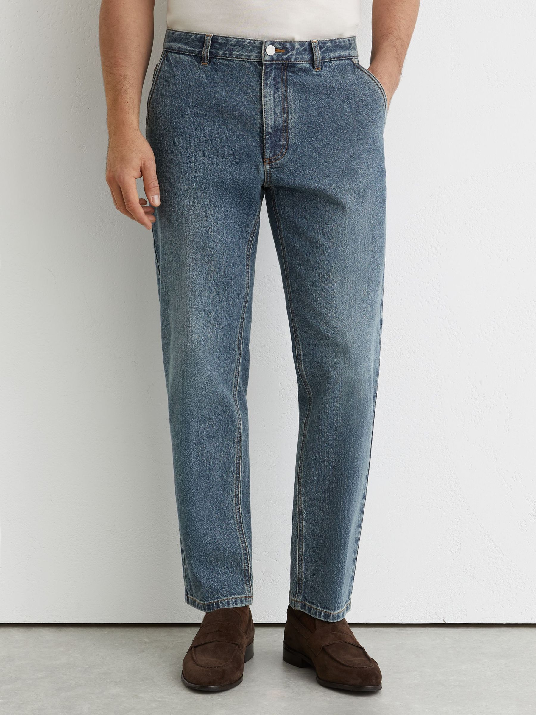 Straight-Leg Jeans in Vintage Blue Wash - Image 5 of 8