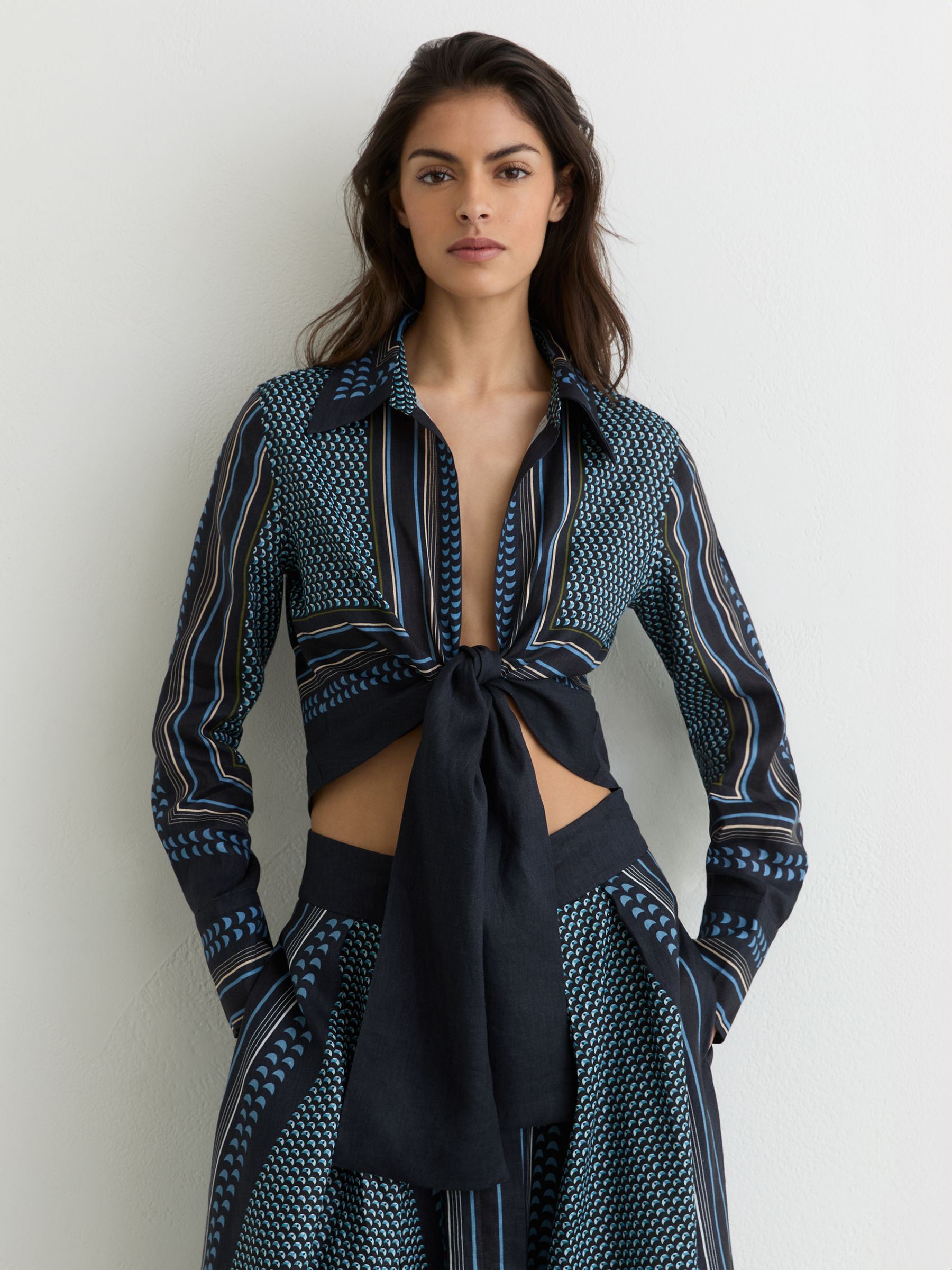 Linen Scarf-Print Tie-Front Shirt in Navy/Ivory - Image 1 of 7 Linen Scarf-Print Tie-Front Shirt in Navy/Ivory - Image 1 of 7
