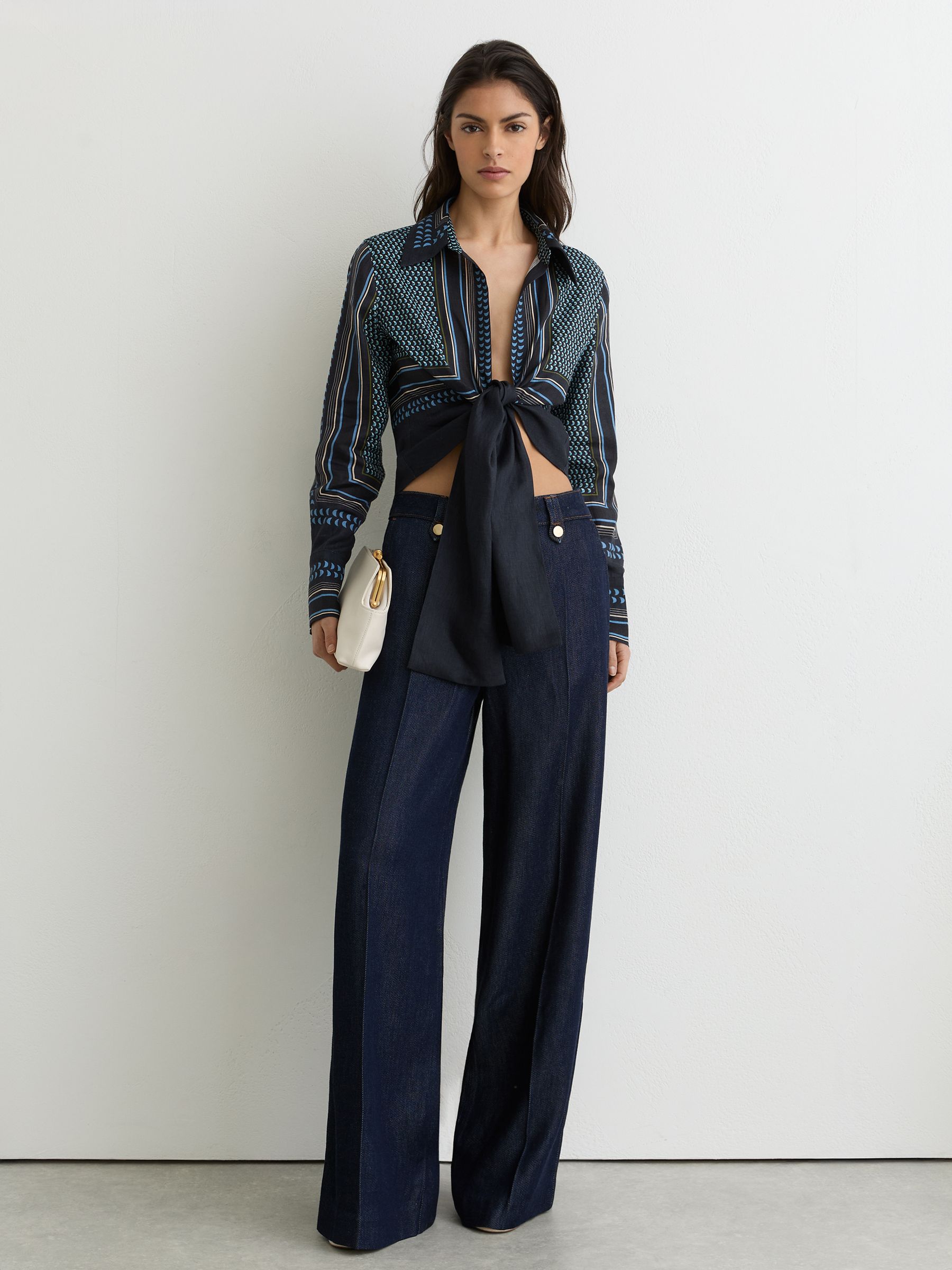 Linen Scarf-Print Tie-Front Shirt in Navy/Ivory - Image 6 of 7