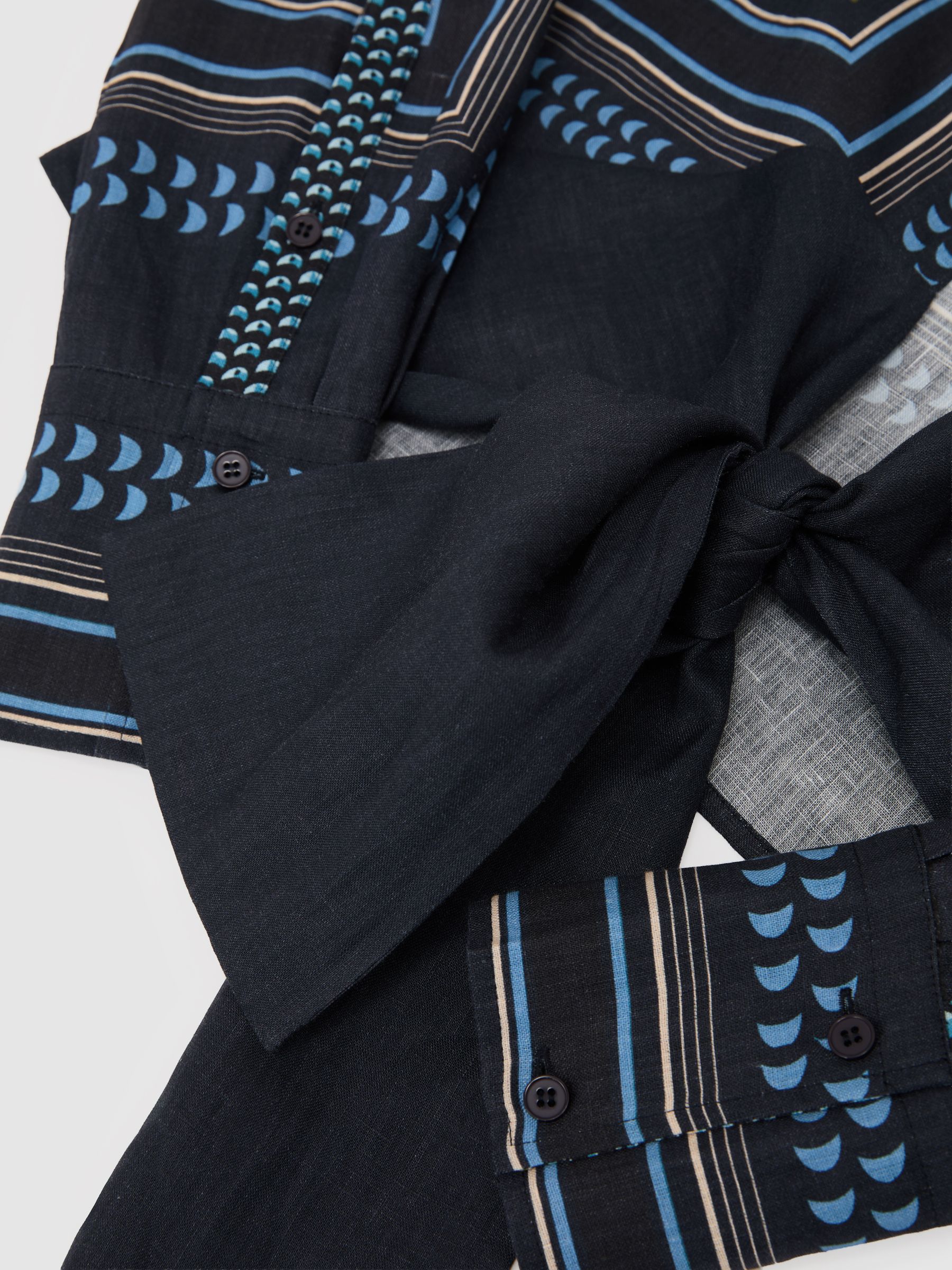 Linen Scarf-Print Tie-Front Shirt in Navy/Ivory - image 3