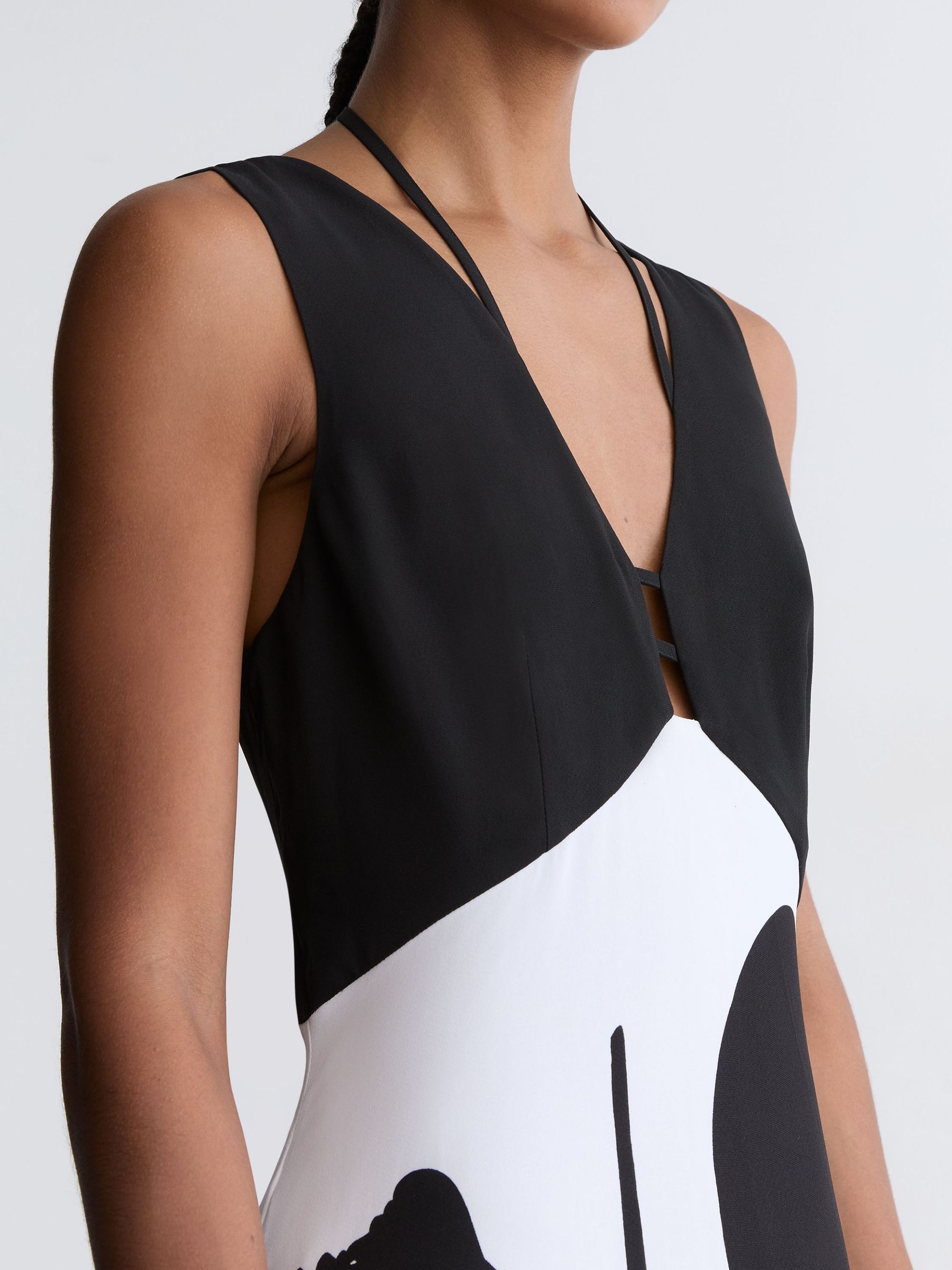 Graphic Floral-Print Maxi Dress in Ivory/Black - Image 4 of 7