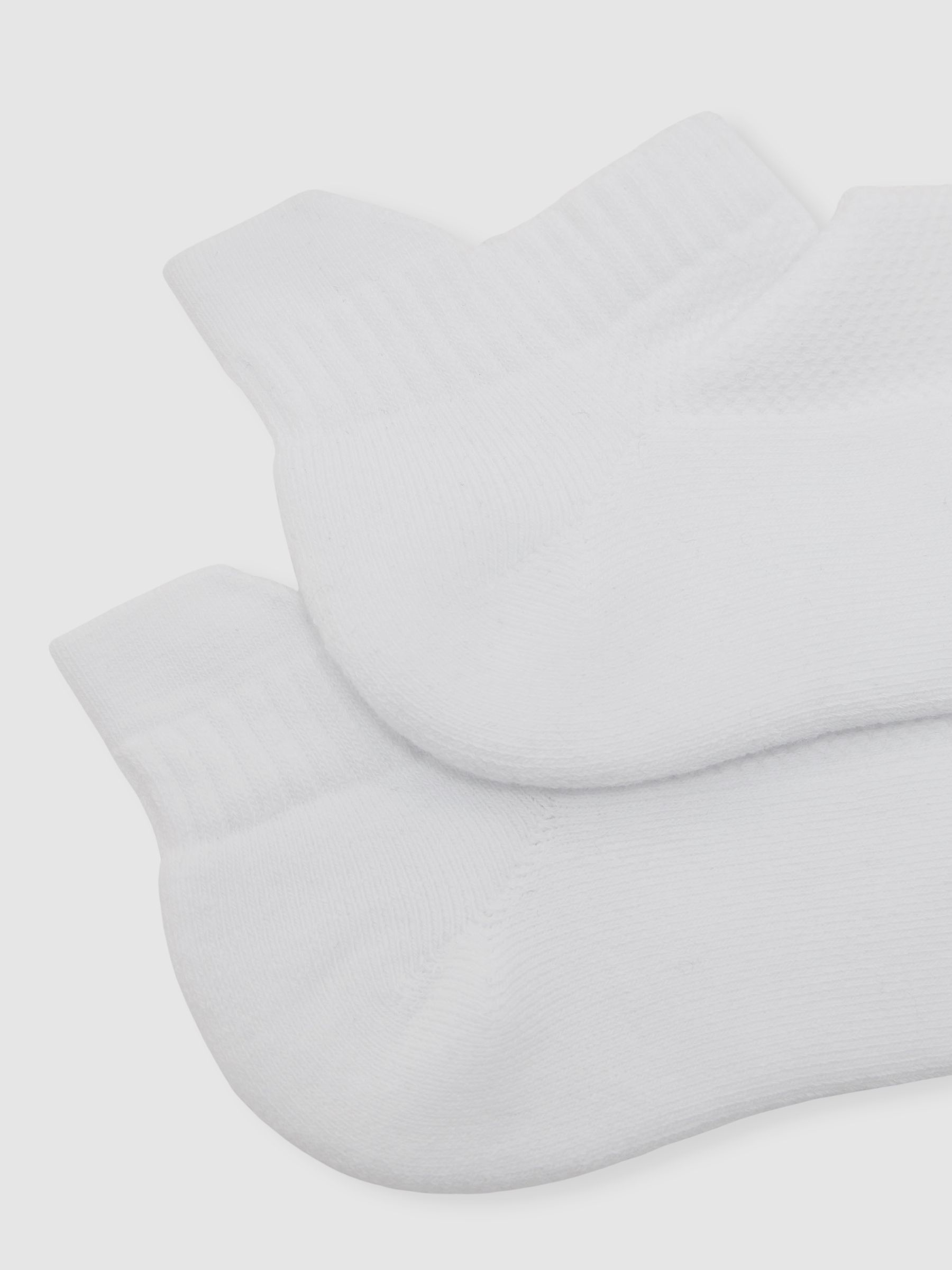 Cotton-Blend Trainer Socks in White - image 1