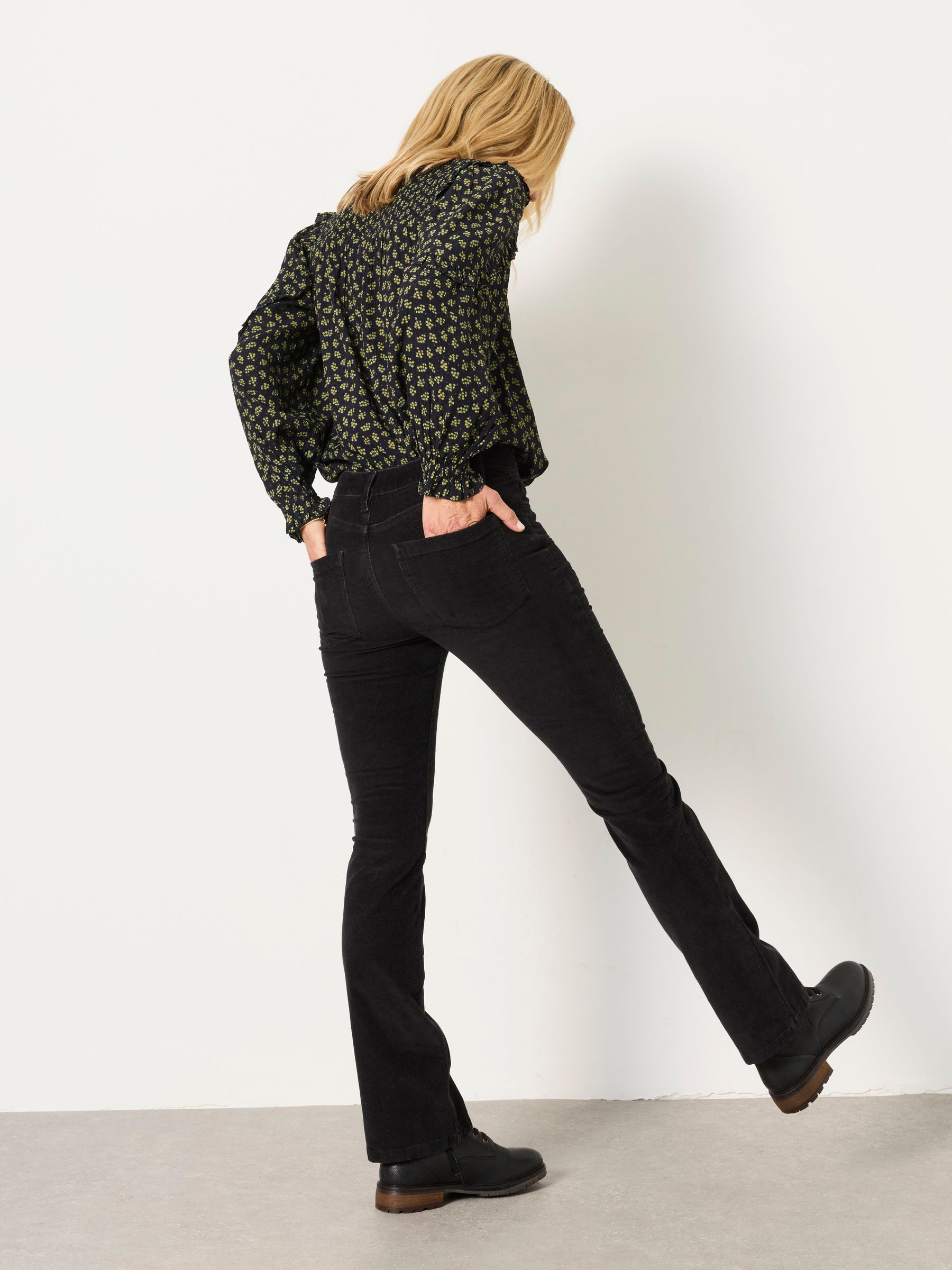 Katrine Black Boot cut Jeans - Image 2 of 6