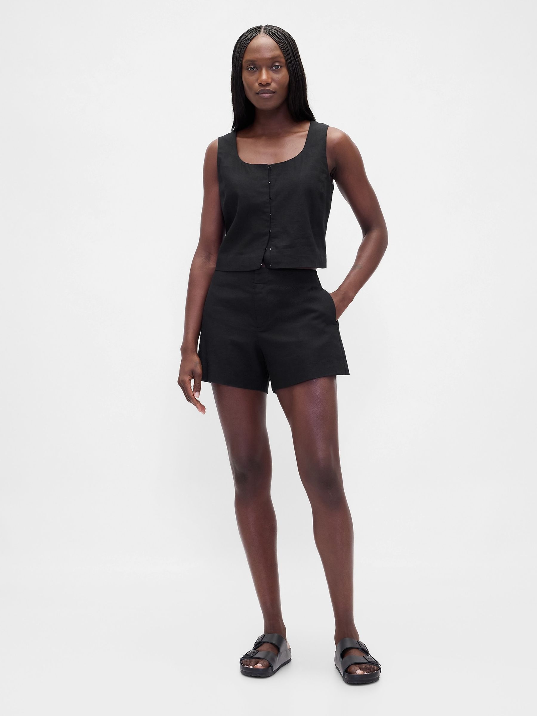 Black 4inch Mid Rise Linen-Blend Shorts - Image 4 of 5