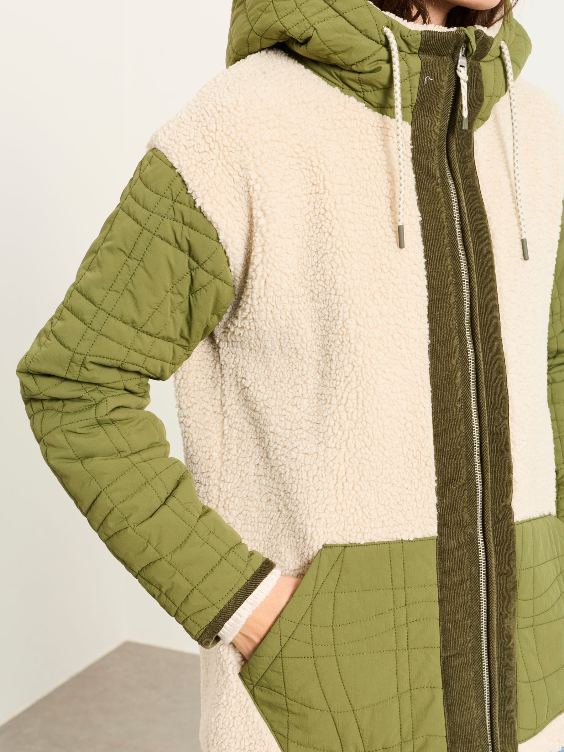 Clifton Green Petite Fleece Jacket - Image 3 of 7