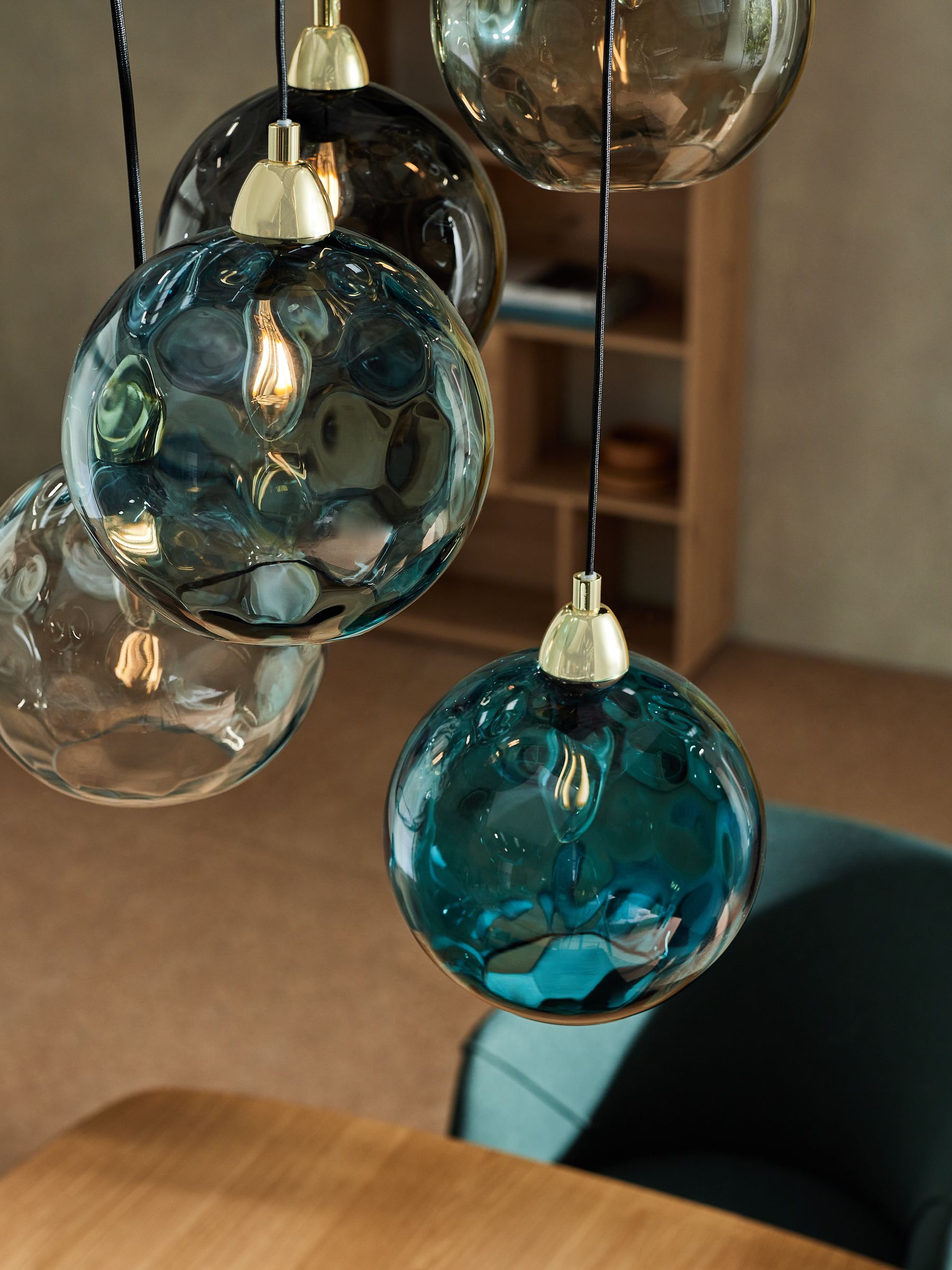 Ilaria 5 Light Cluster Pendant Ceiling Light in Blue - Image 2 of 4 Ilaria 5 Light Cluster Pendant Ceiling Light in Blue - Image 2 of 4