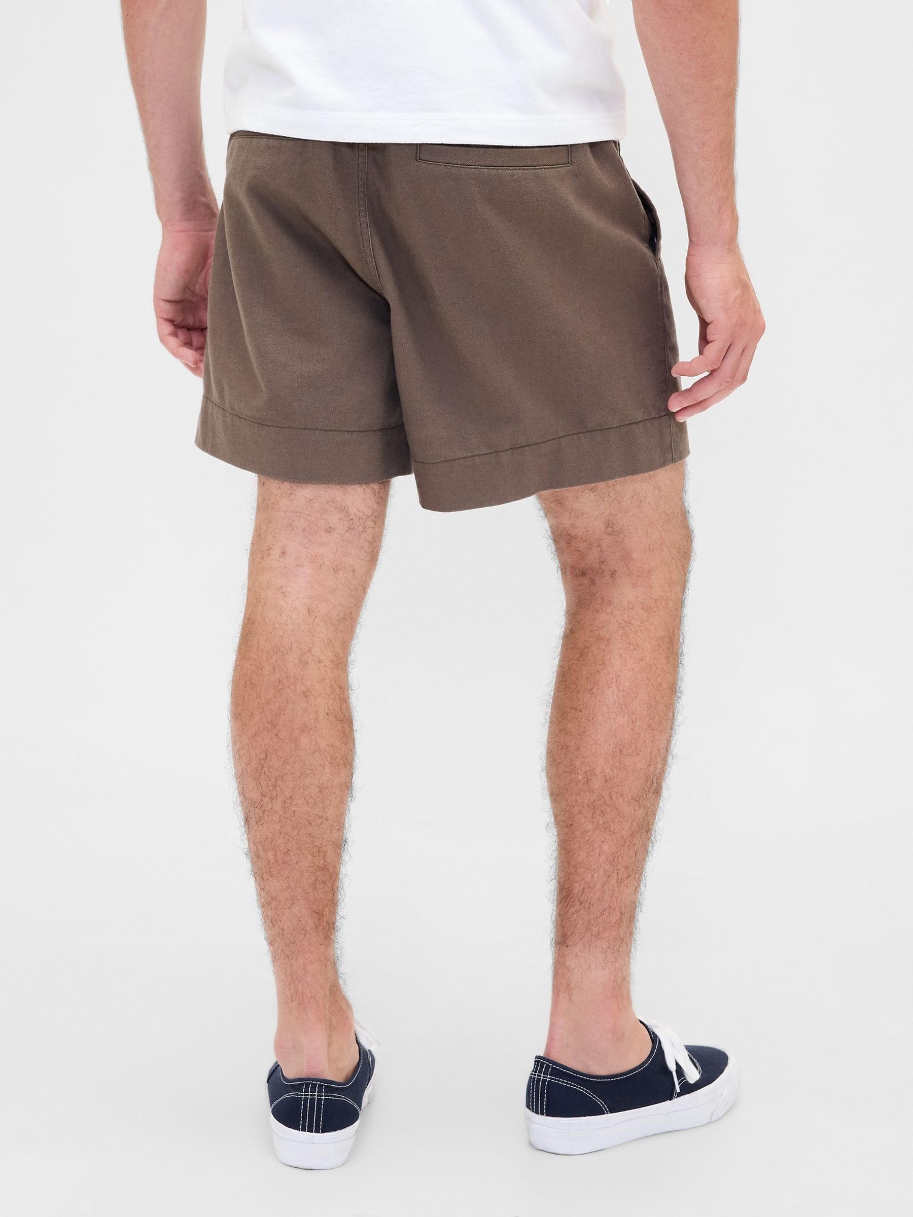 Brown 5.5 inch Linen-Blend Relaxed Shorts - Image 2 of 5