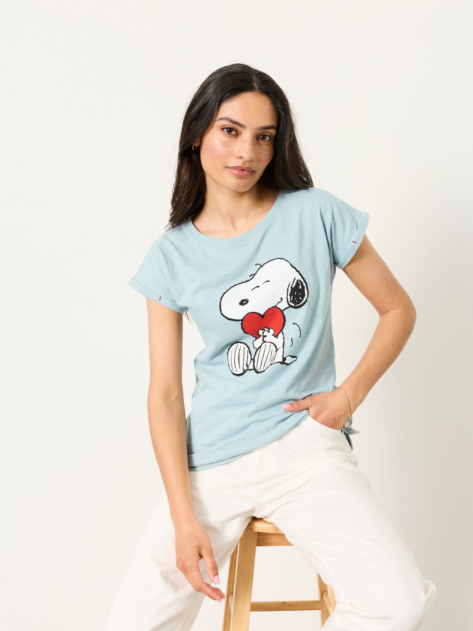 Blue Snoopy Heart Graphic T-Shirt - Image 4 of 5