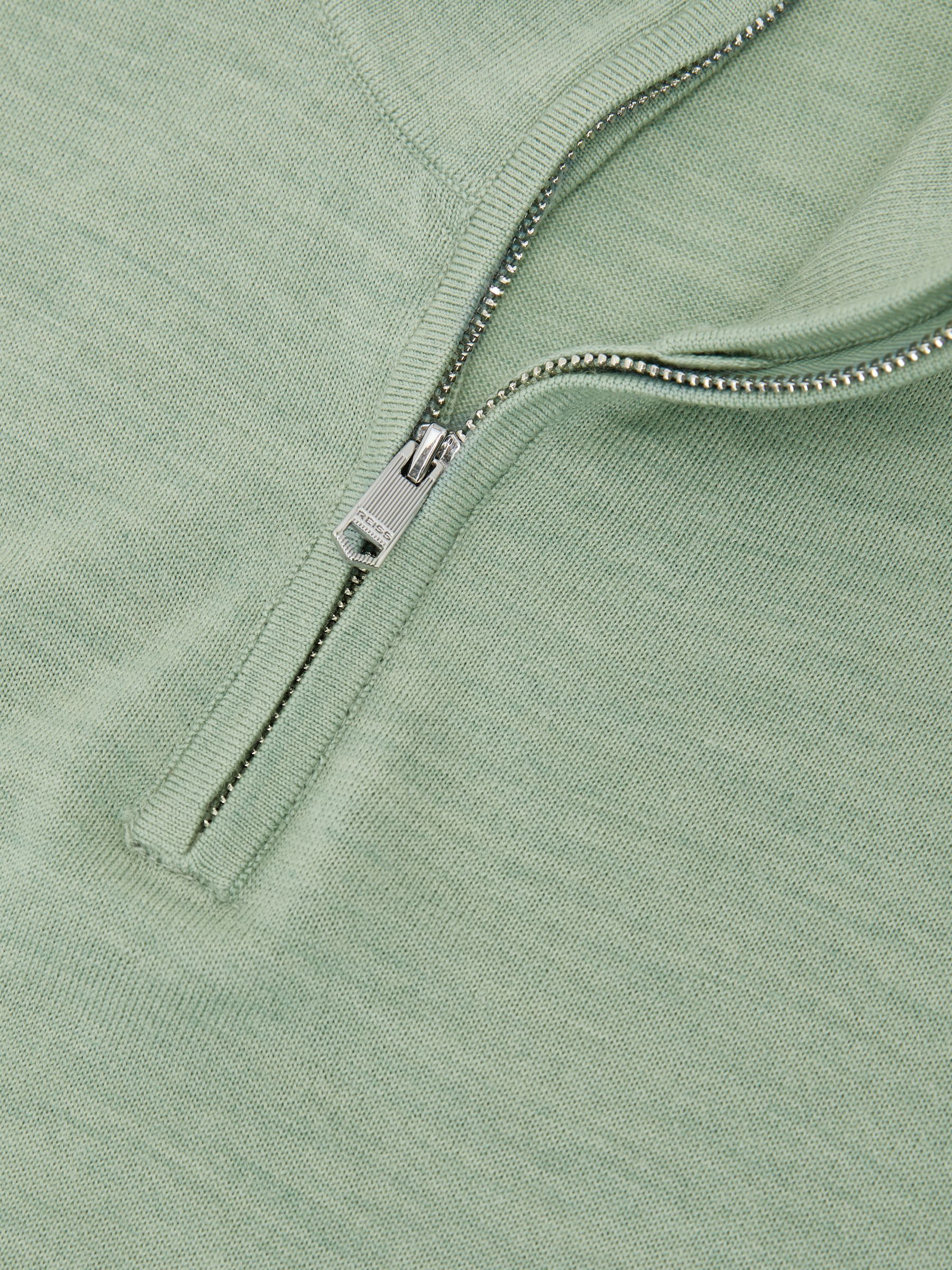 Merino Wool Half-Zip Funnel-Neck Jumper in Minty Sage Green - Billede 7 af 7