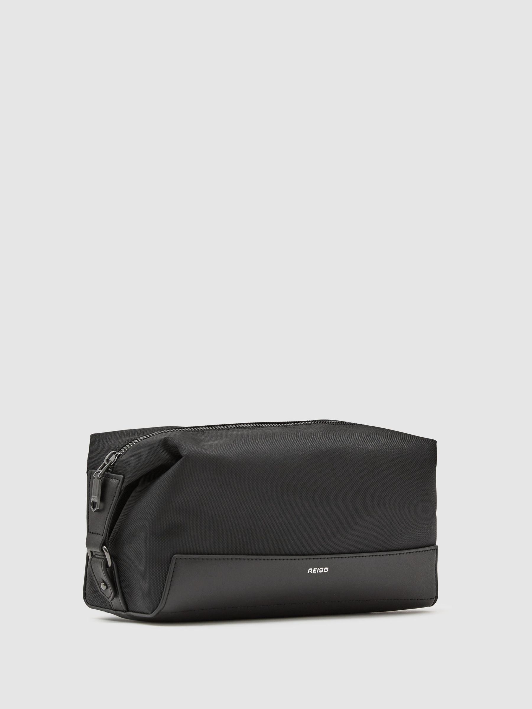 Woven Washbag in Black - Obrázek 1 z 5