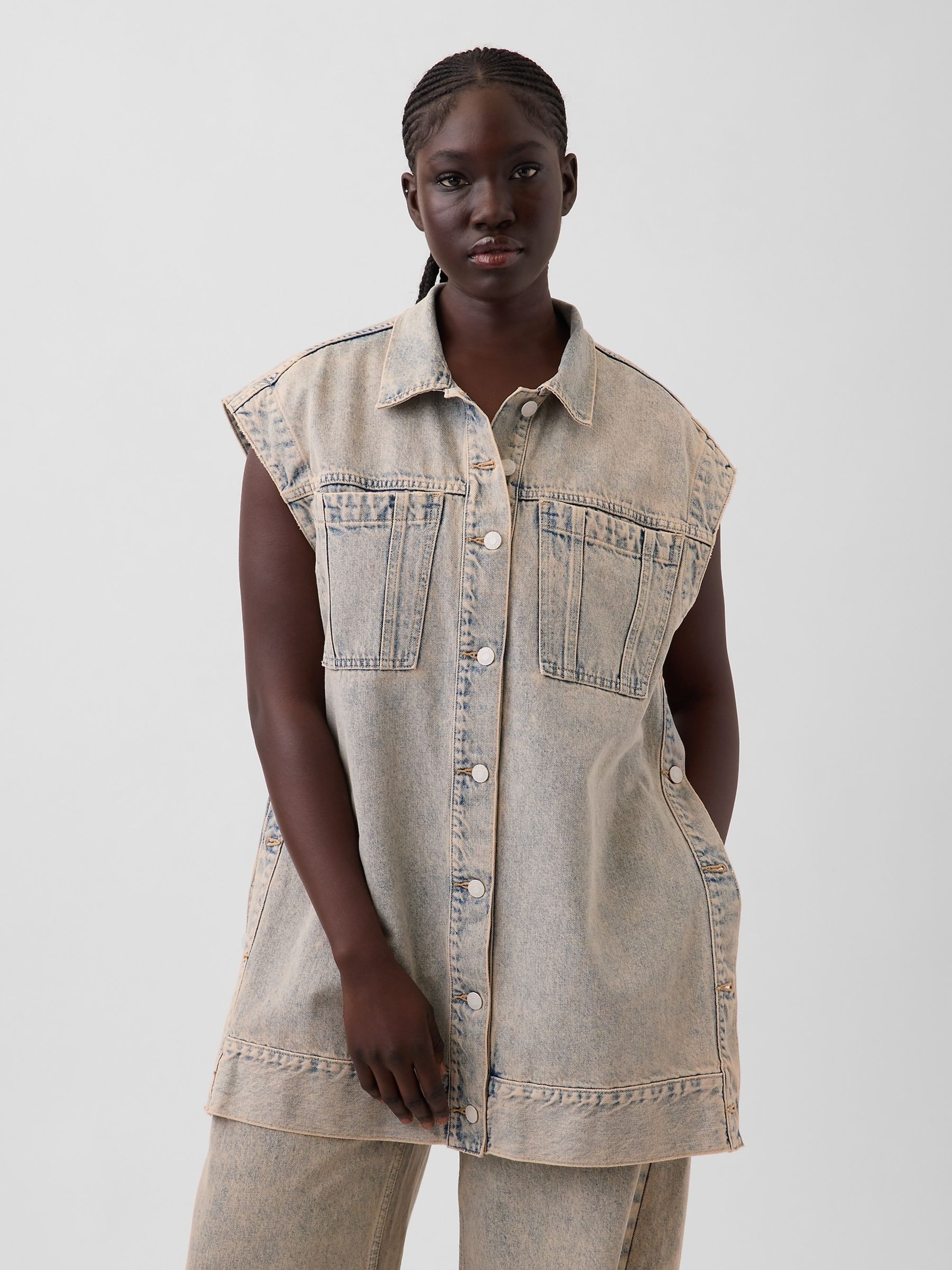 Gap x Harlem's Fashion Row Washed Blue Denim Wide Shoulder Shirt - Image 2 of 6