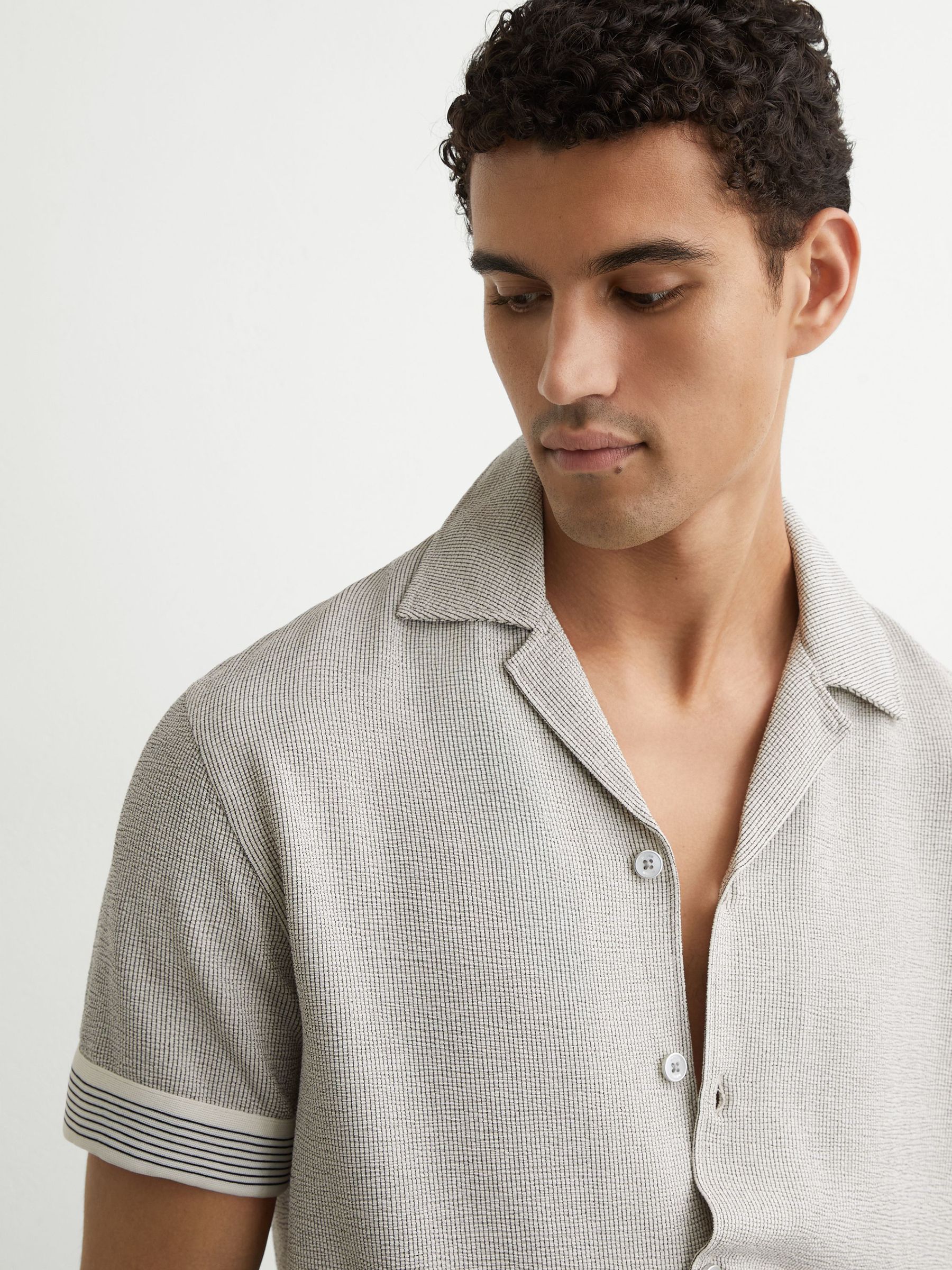 Shirt in White/Black - Image 3 of 7