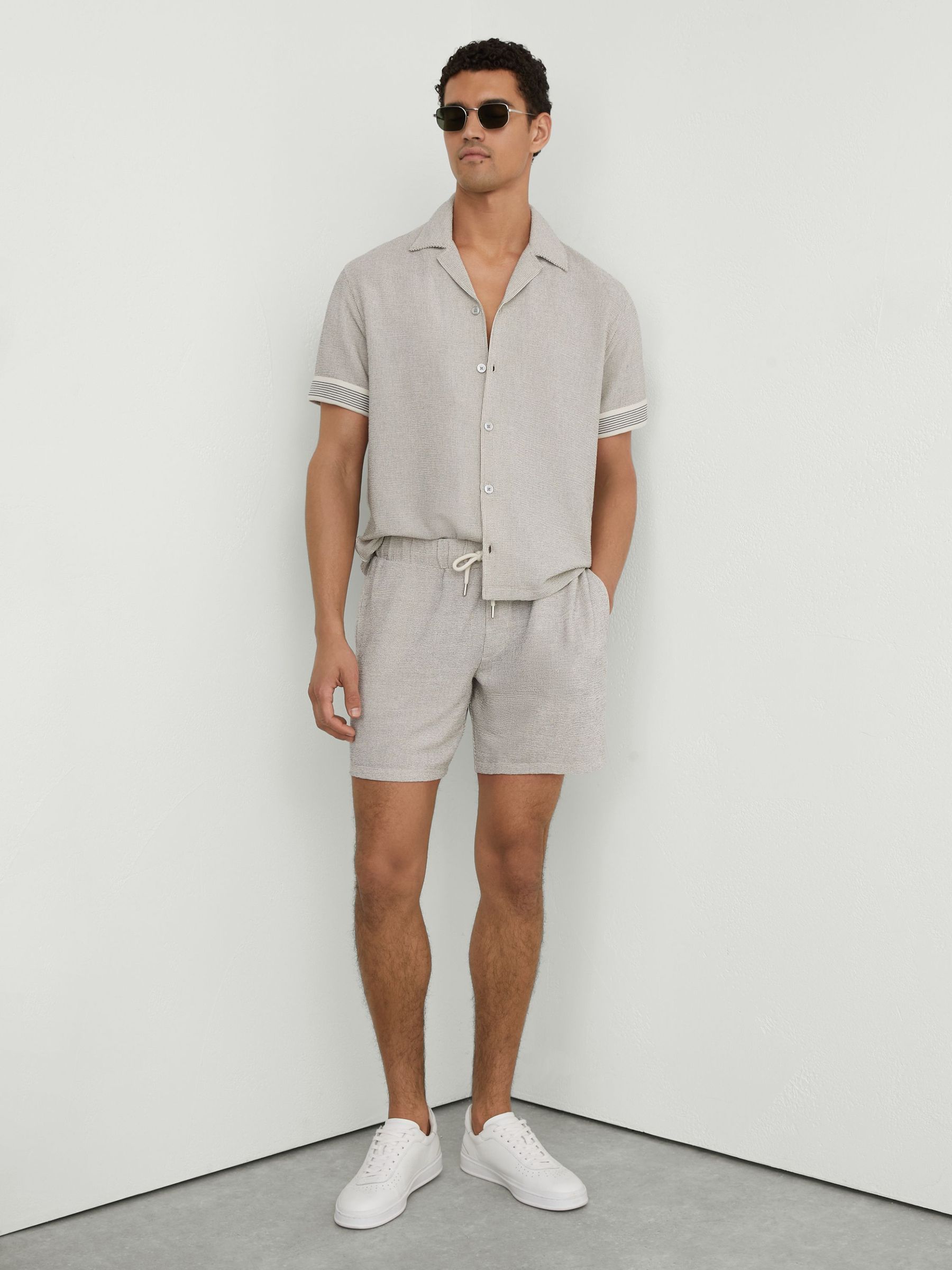 Shirt in White/Black - Image 4 of 7