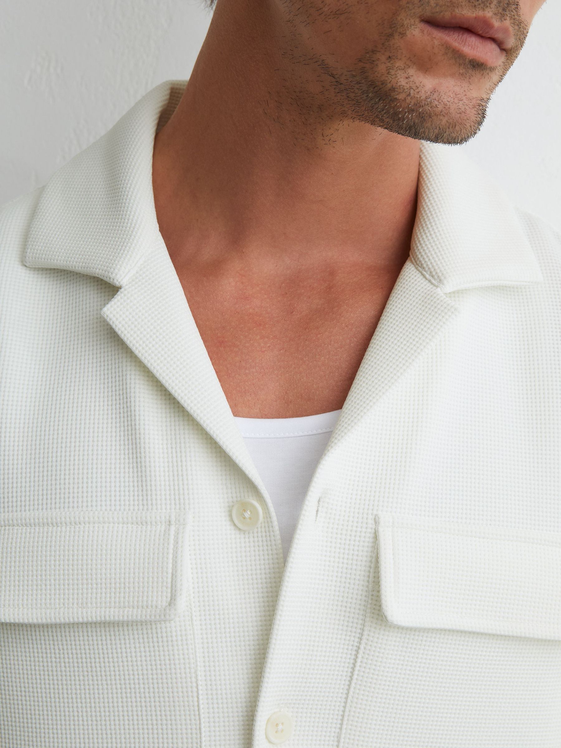 Shirt in White - Image 3 of 7