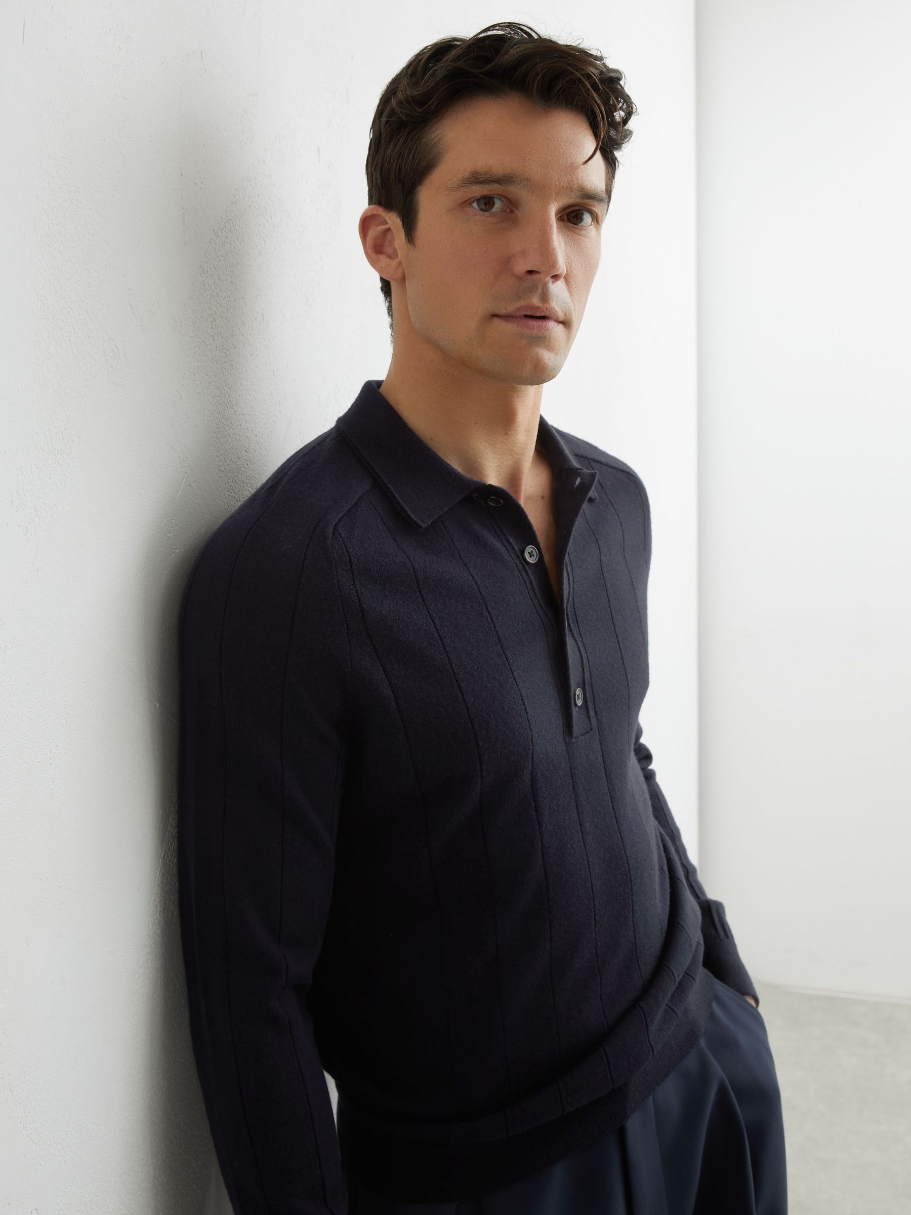 Merino Wool Wide-Rib Polo Jumper in Navy - Image 4 of 7