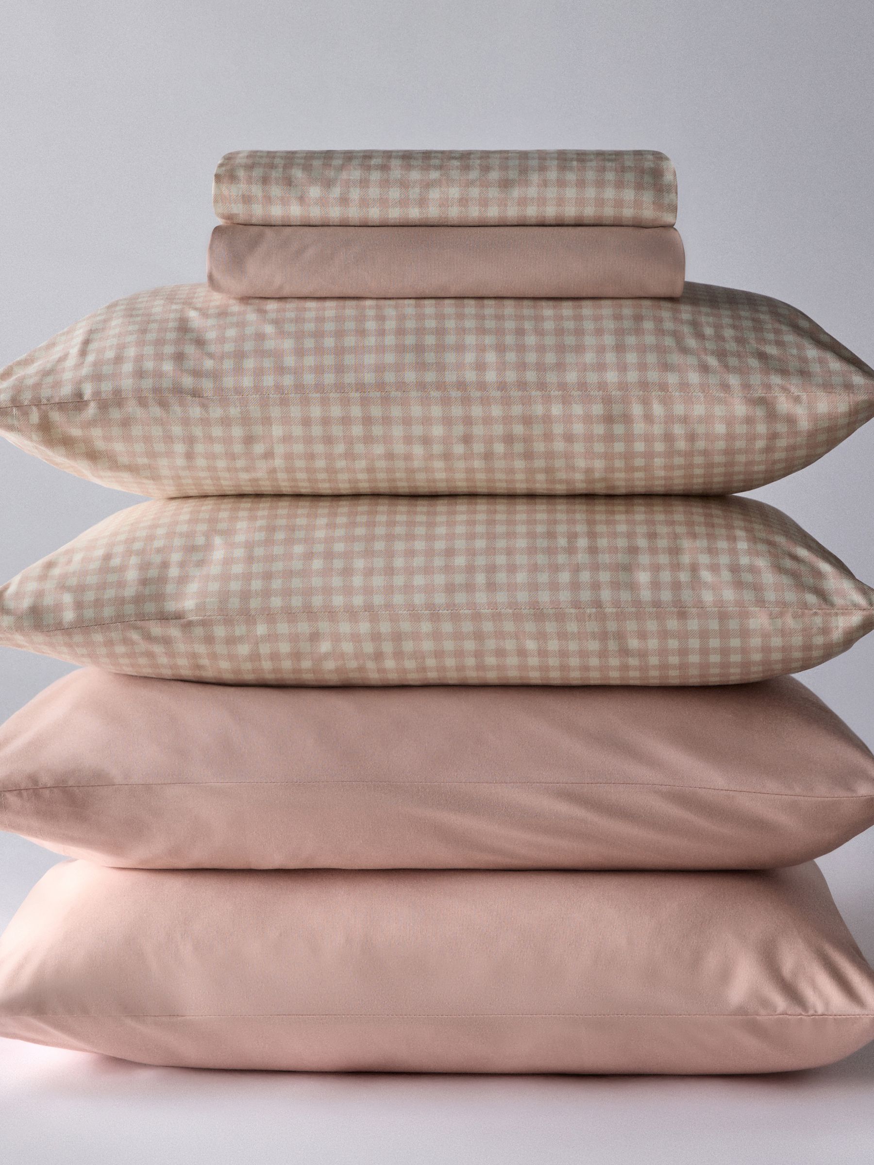 The Set Set of 2 Pink/Gingham Pillowcase and Fitted Sheet - Image 5 of 6