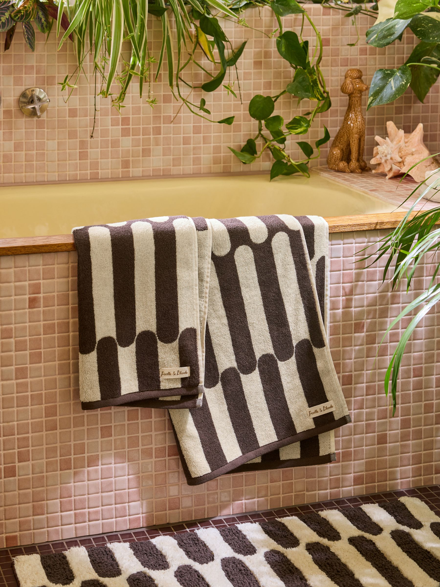 Poodle & Blonde Brown/Cream Glaze 100% Cotton Towel - Image 1 of 6