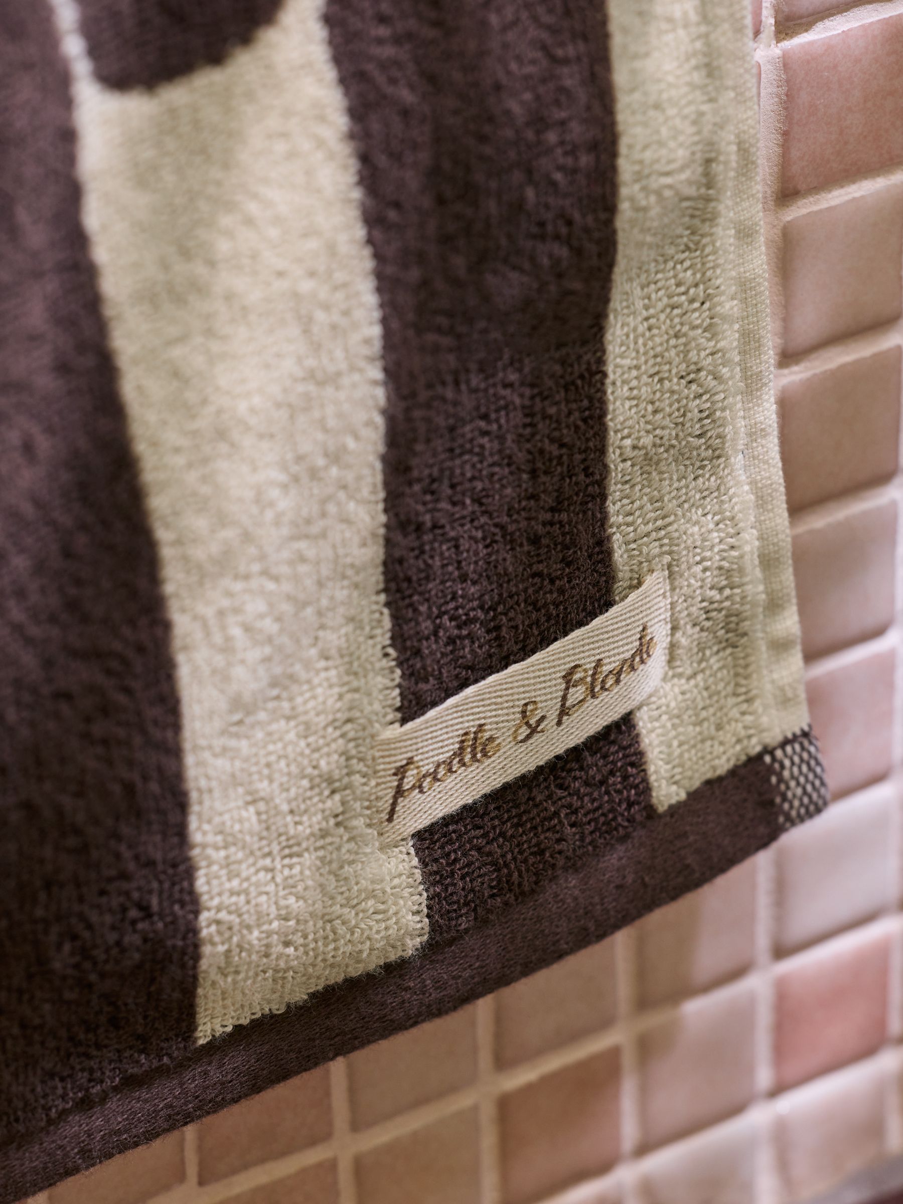 Poodle & Blonde Brown/Cream Glaze 100% Cotton Towel - Image 4 of 6