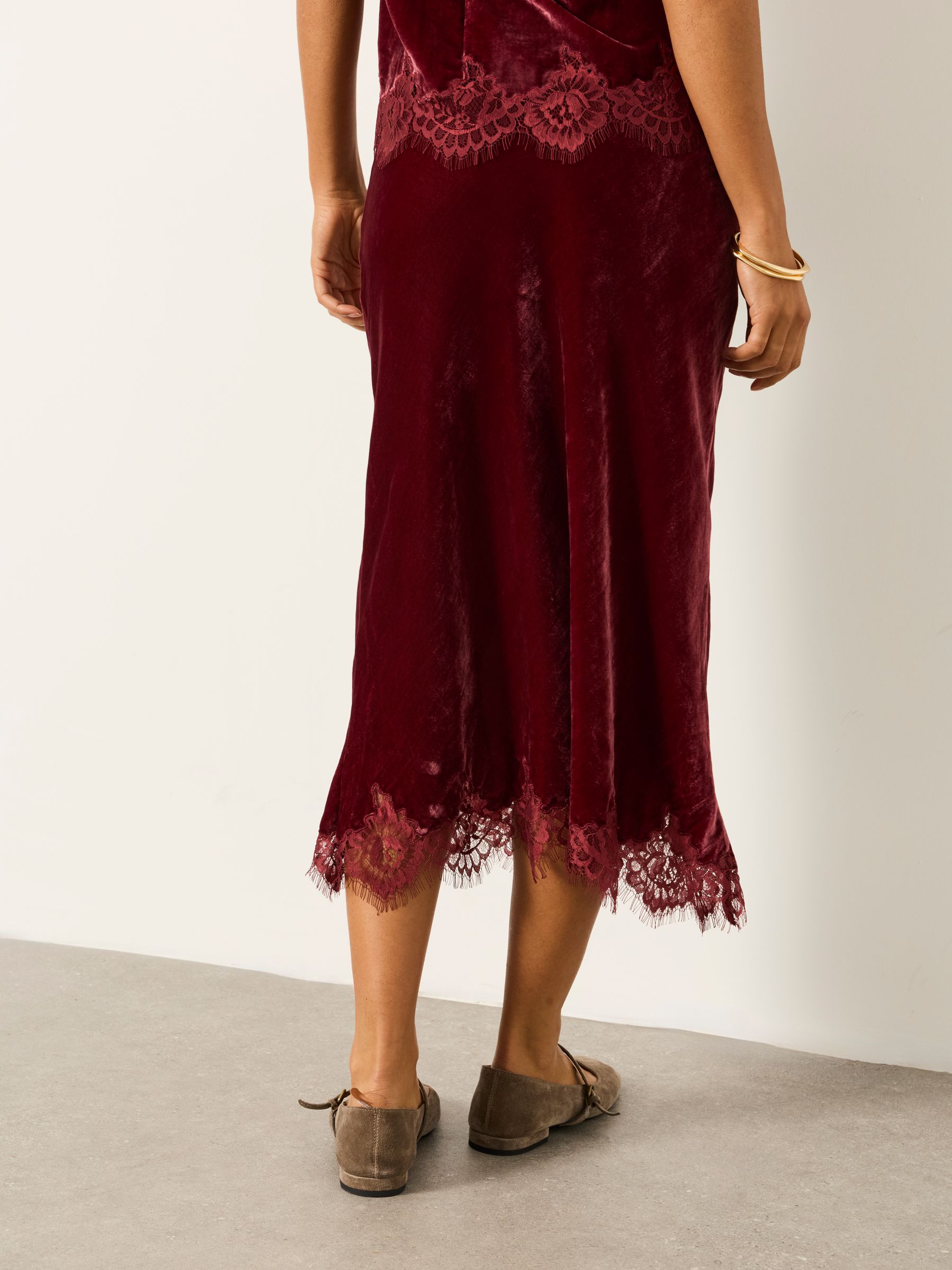 Esme Rose Pink Velvet Midi Skirt - Image 3 of 6