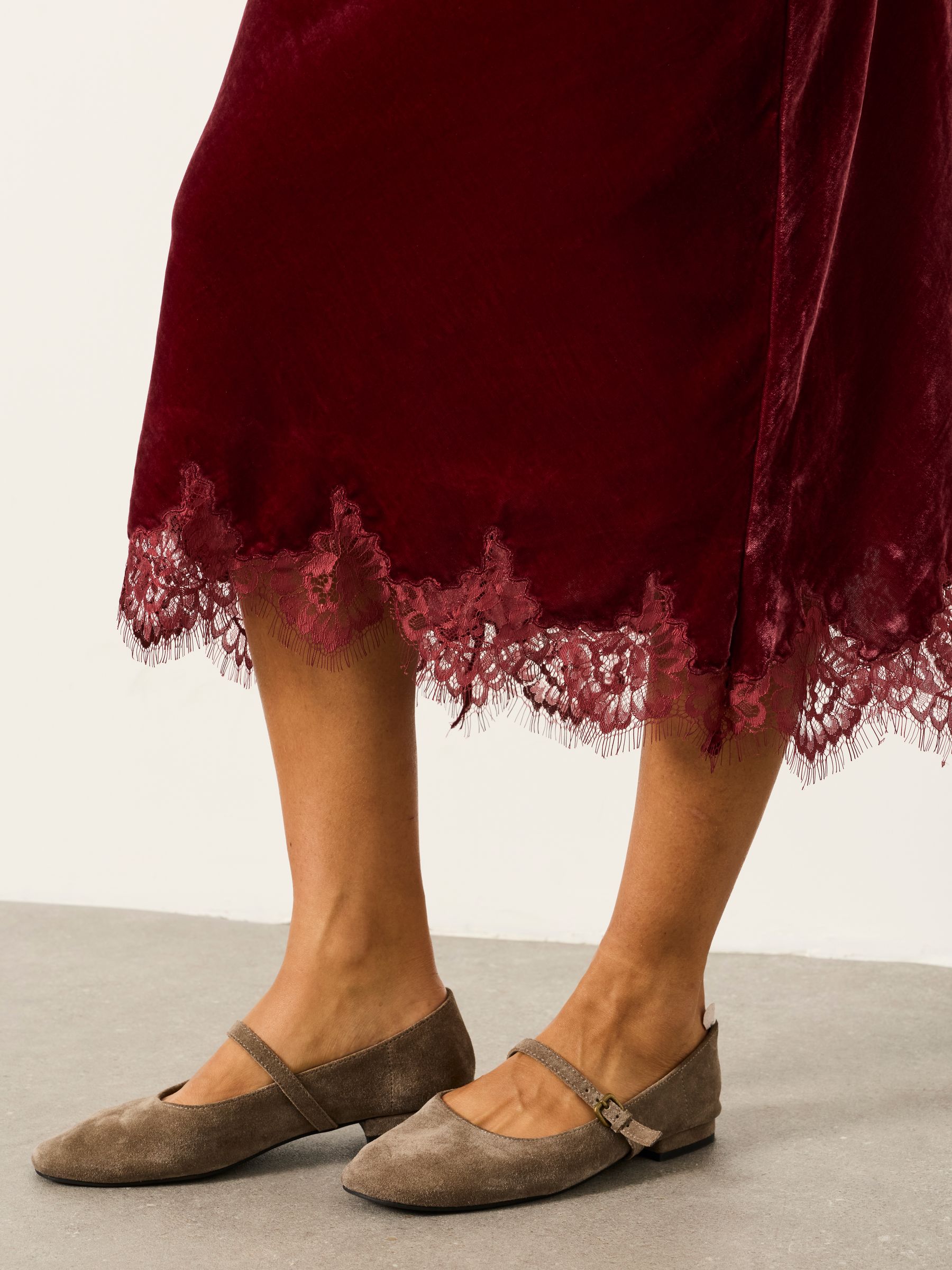 Esme Rose Pink Velvet Midi Skirt - Image 4 of 6