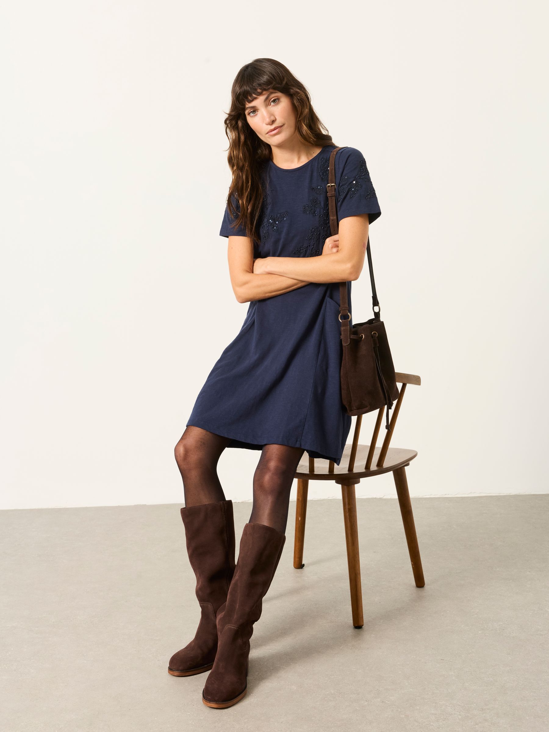Simone Navy Floral Jersey Dress - Image 4 of 4