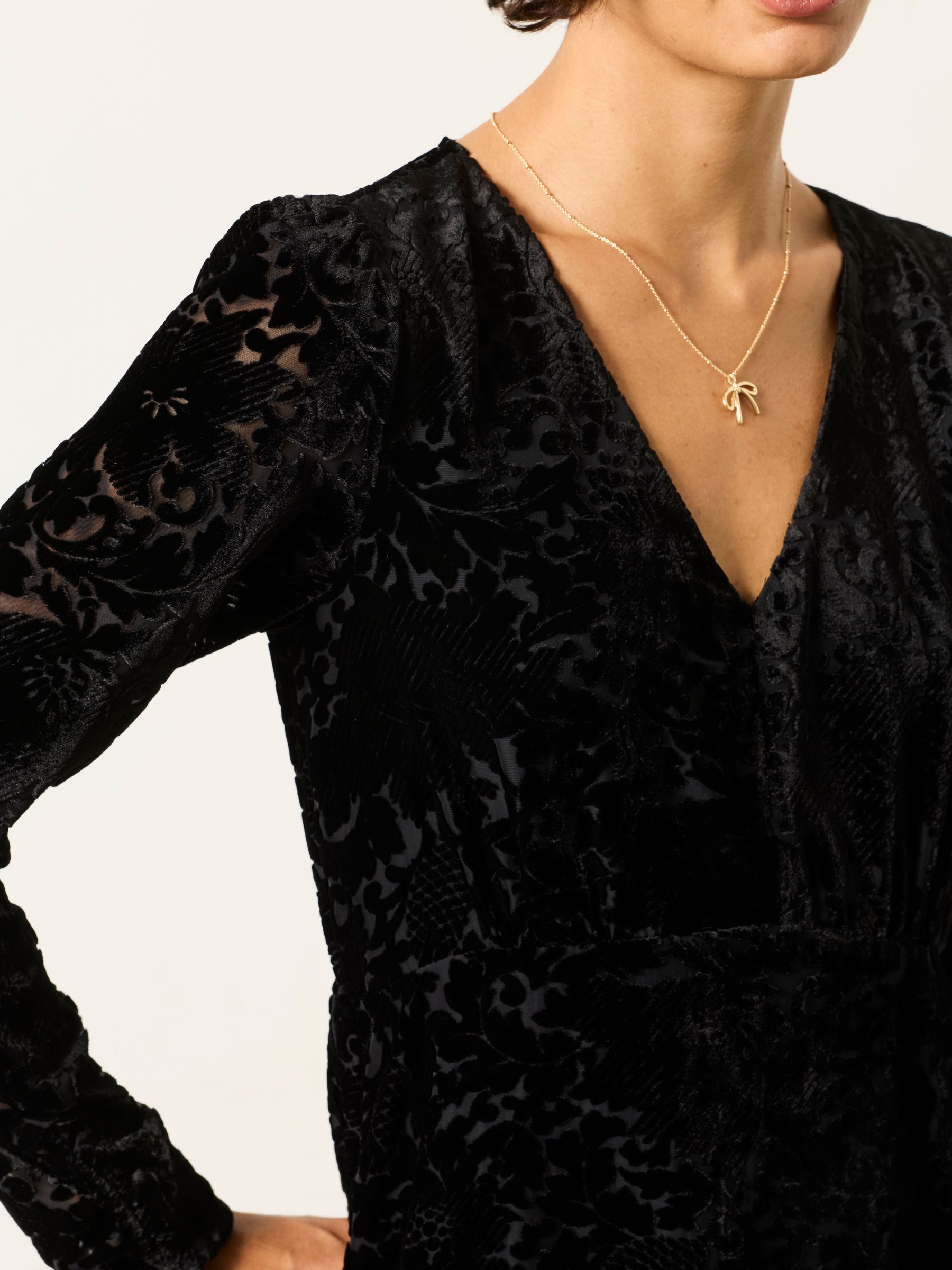 Claudia Black Devore Midi Dress - Image 3 of 5