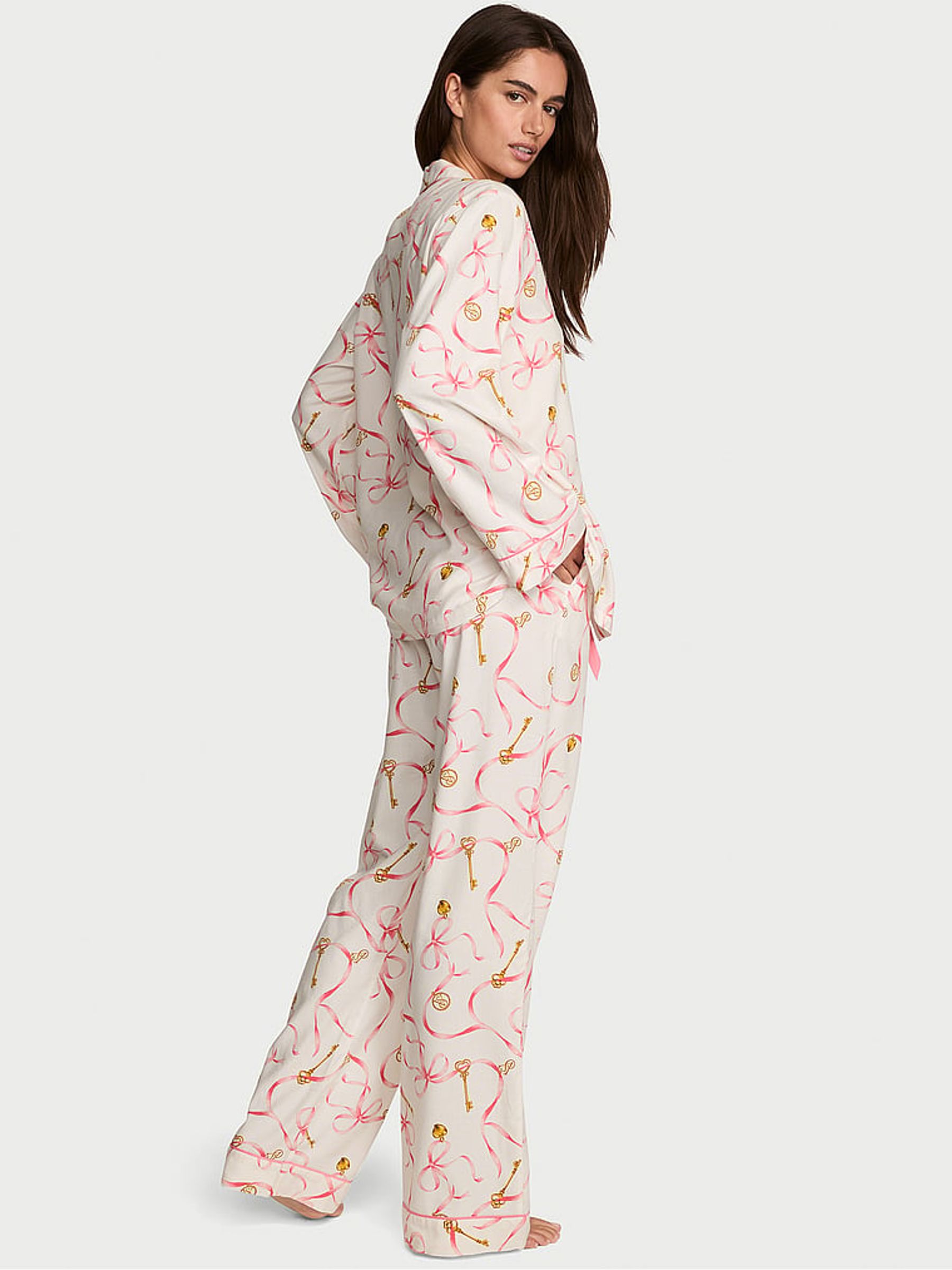 White Bow & Key Flannel Long Pyjama Set - Image 2 of 2 White Bow & Key Flannel Long Pyjama Set - Image 2 of 2