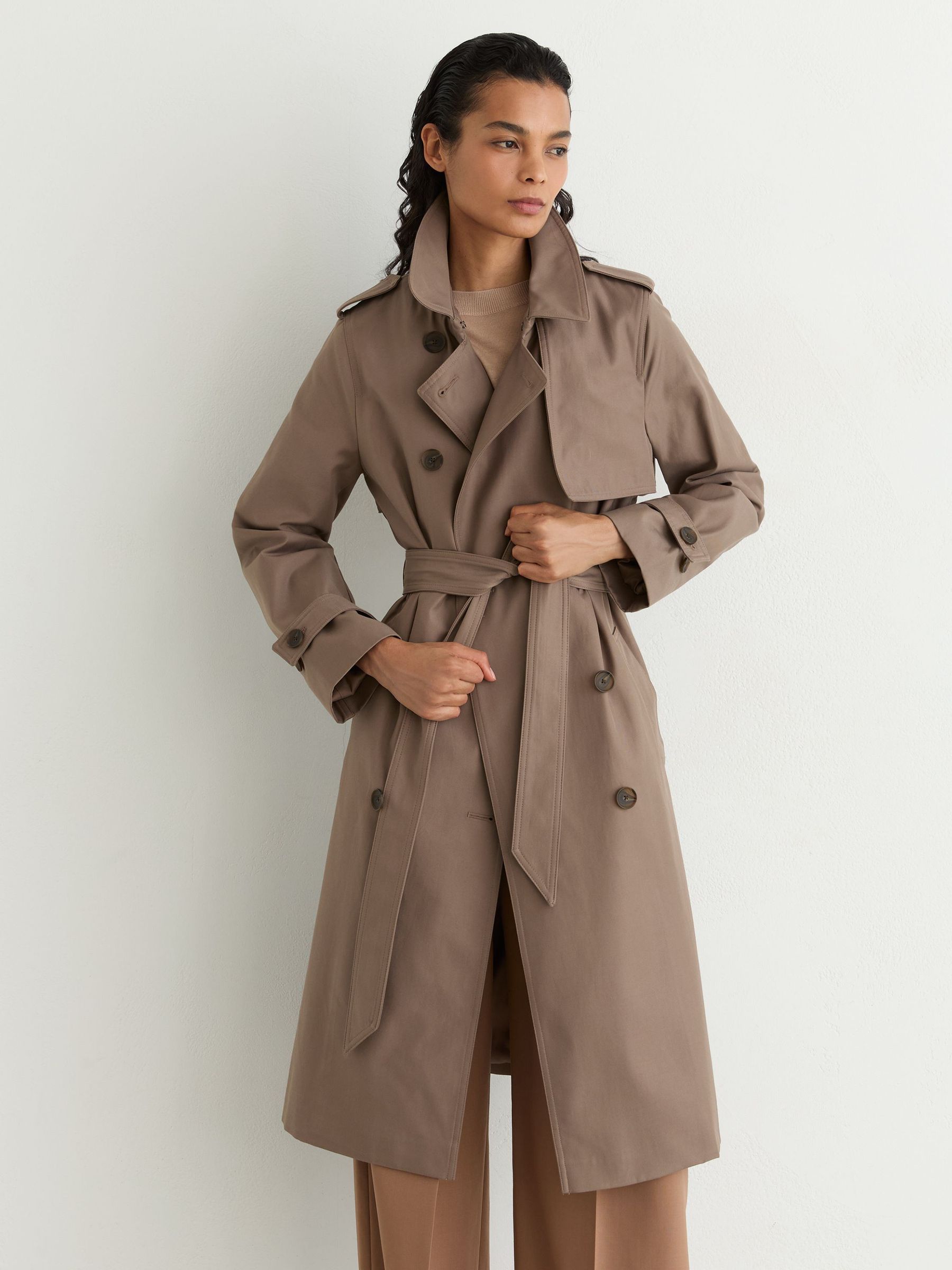 Hooded Insert Trench Coat in Taupe Neutral - Obrázek 10 z 12