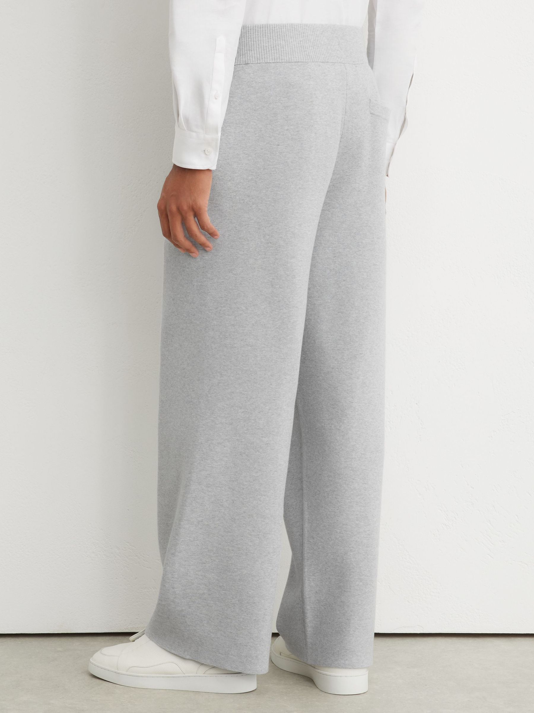 R-Flex Knitted Relaxed-Fit Joggers in Soft Grey - Image 5 of 9
