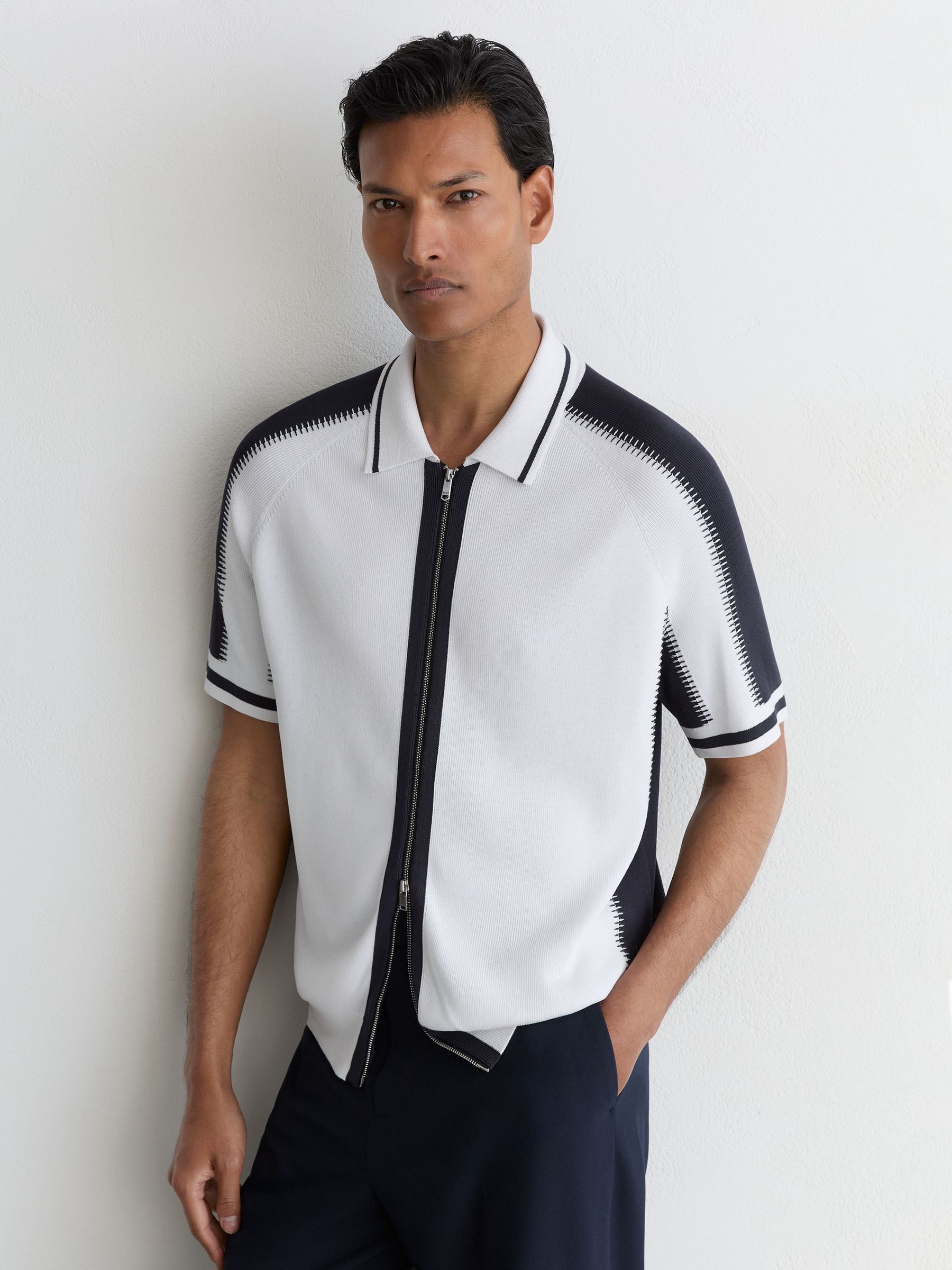 Colour-Block Zip-Through Knit Shirt in Optic White/Navy - Image 4 of 5