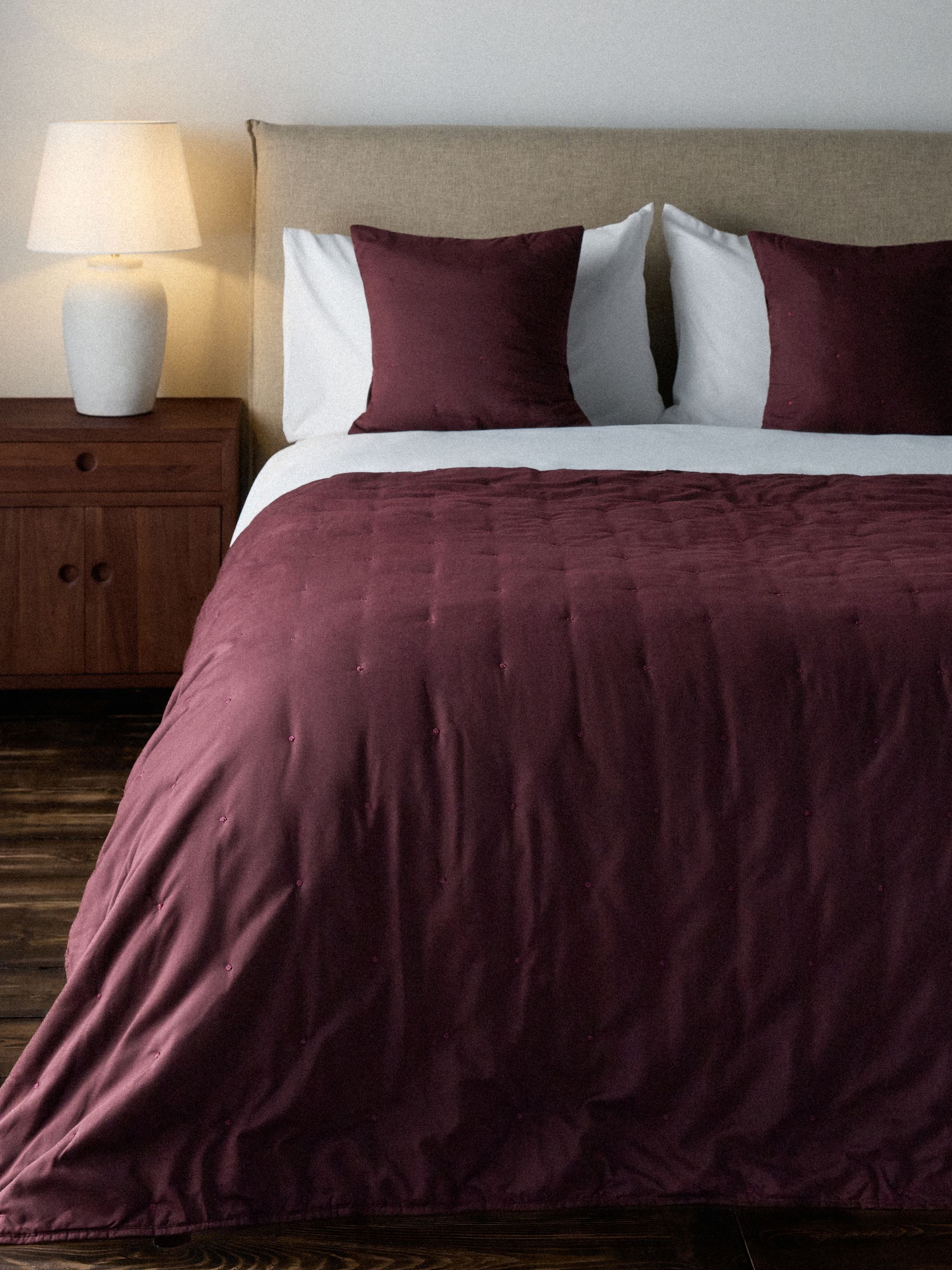The Set 3 Piece Burgundy Quilted Bedspread and Cushion Covers - Image 2 of 3