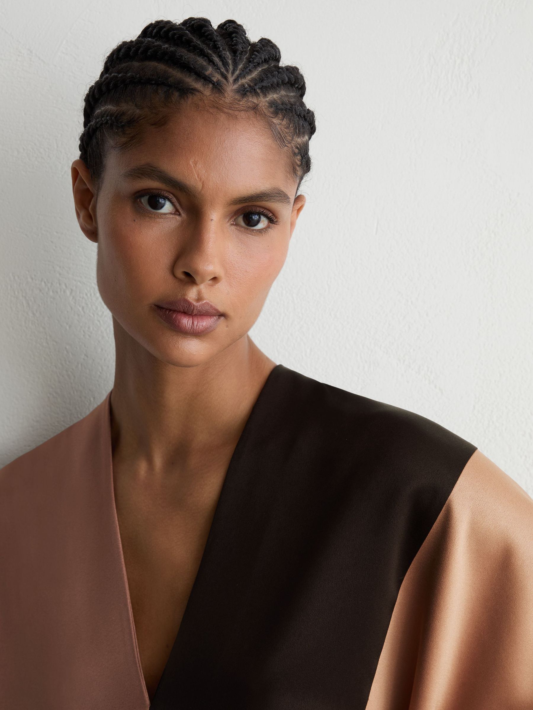 Colour-Block Tunic Dress in Chocolate Brown/Cream - Image 5 of 7