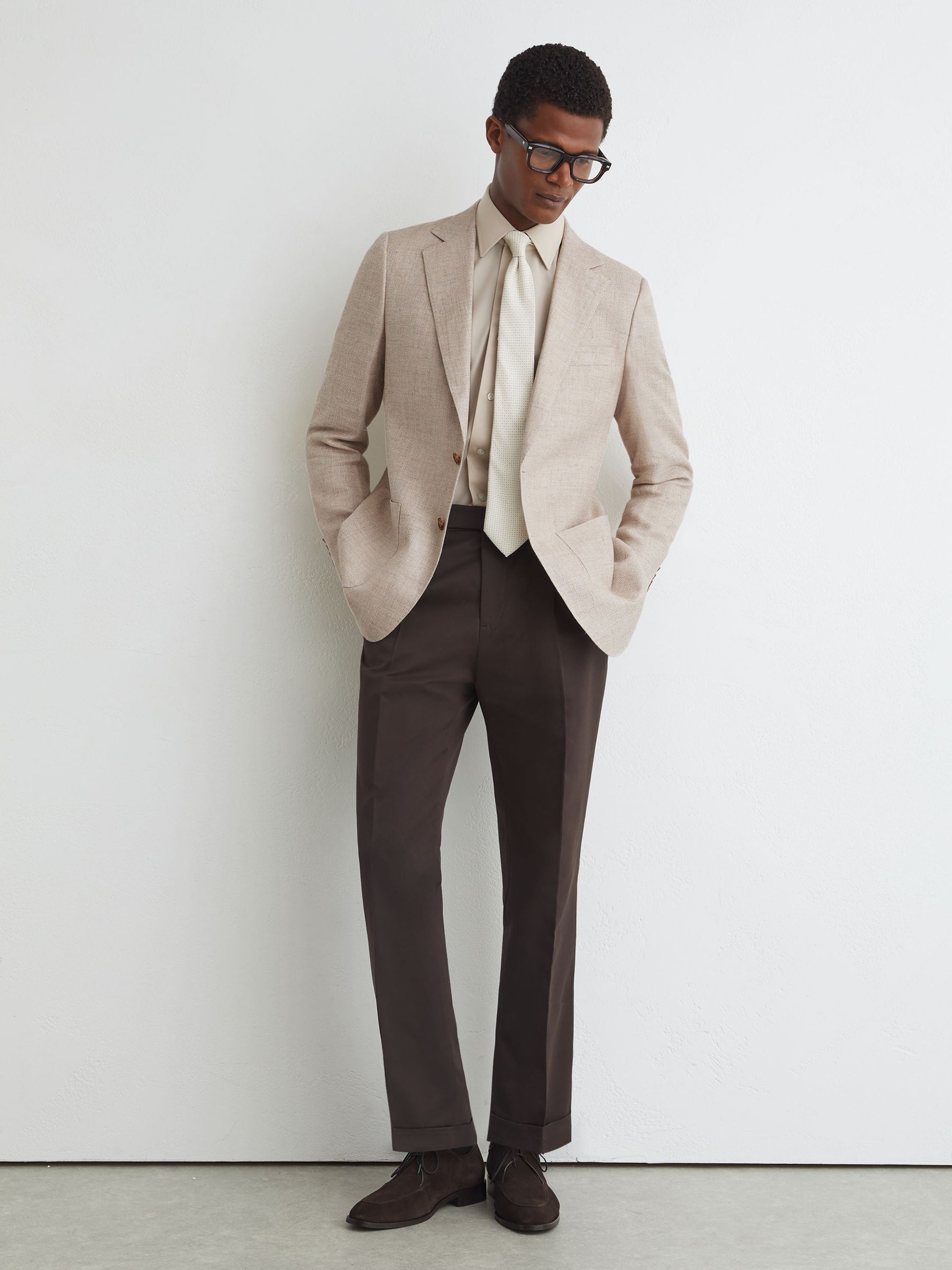 Atelier Oatmeal Linen Blend Single Breasted Tailored Fit Blazer in Oatmeal - Image 4 of 10