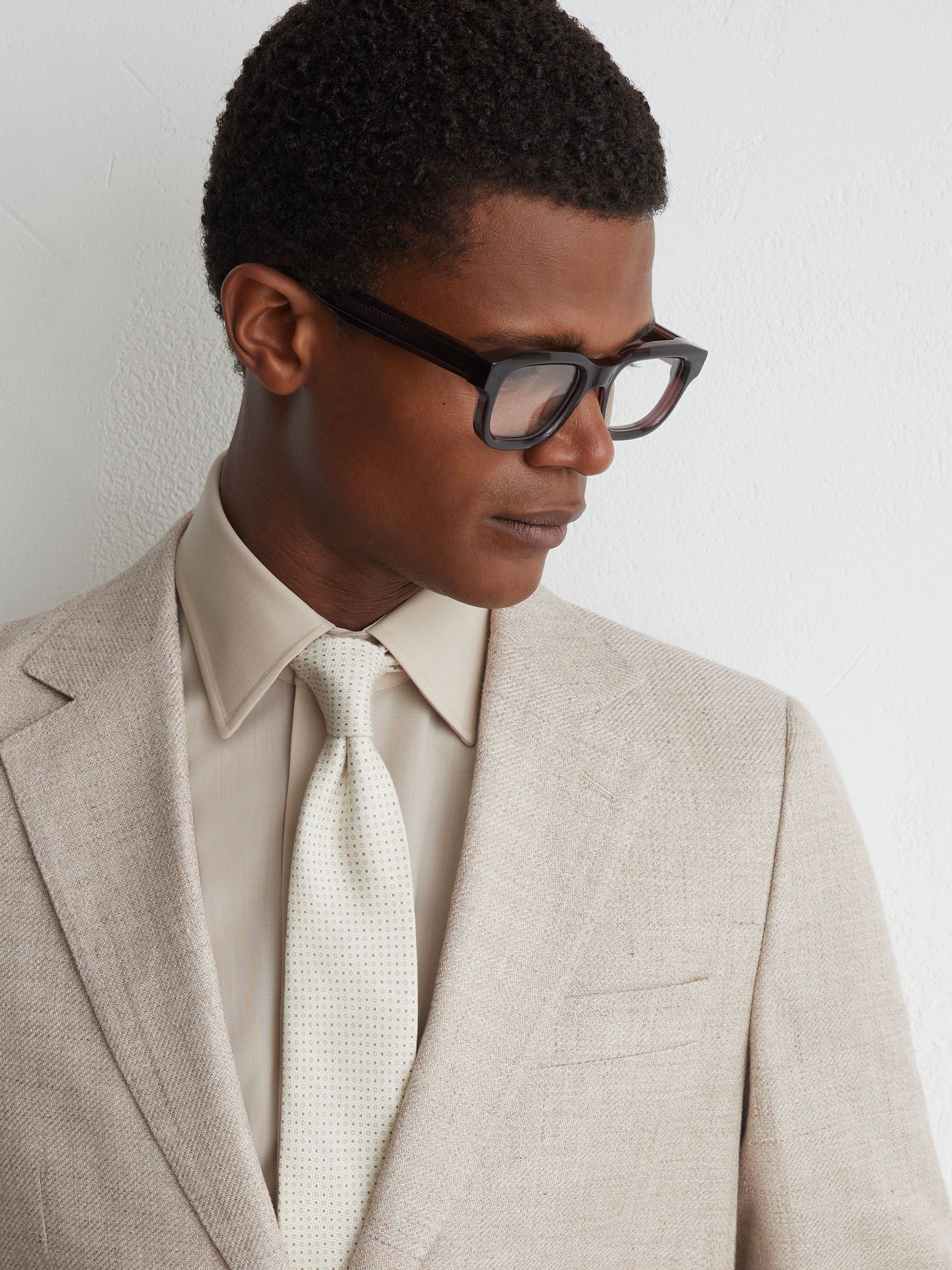 Atelier Oatmeal Linen Blend Single Breasted Tailored Fit Blazer in Oatmeal - Image 6 of 10