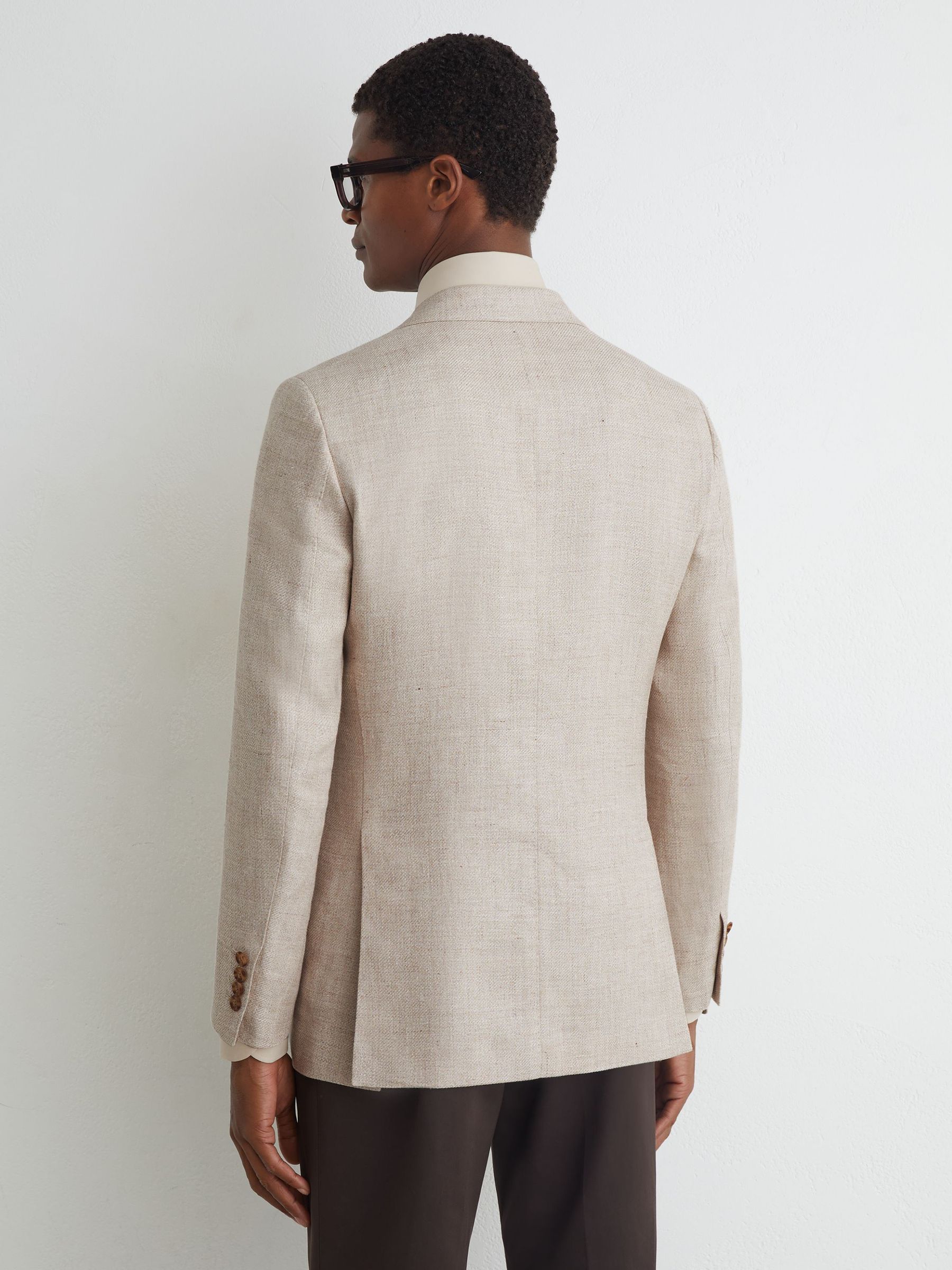 Atelier Oatmeal Linen Blend Single Breasted Tailored Fit Blazer in Oatmeal - Image 8 of 10