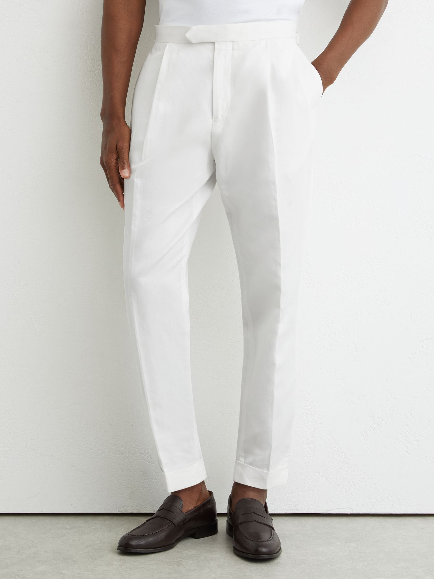 Linen-Blend Side-Adjuster Tapered Trousers in White - Image 4 of 7