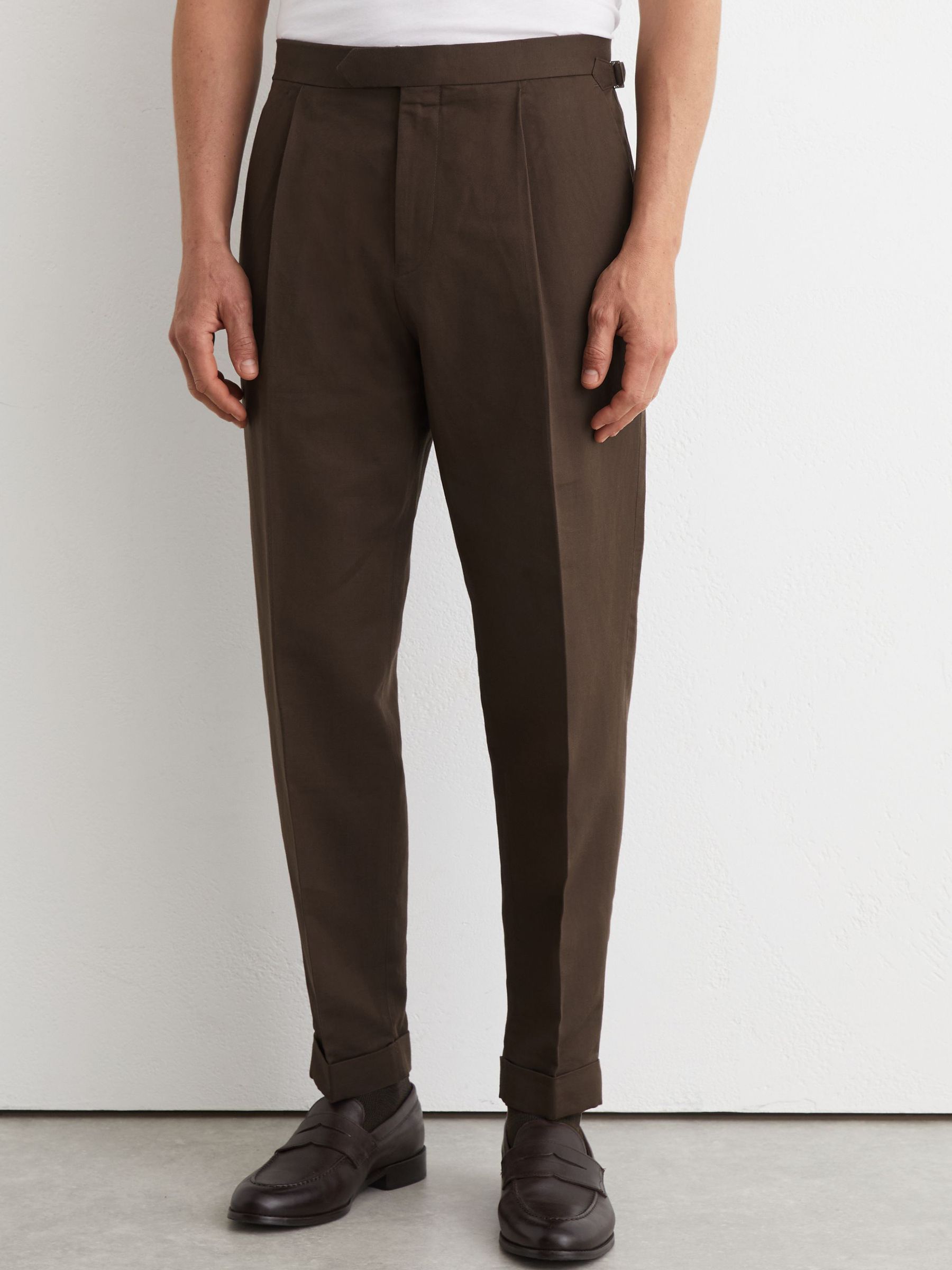 Linen-Blend Side-Adjuster Tapered Trousers in Chocolate Brown - Image 3 of 6