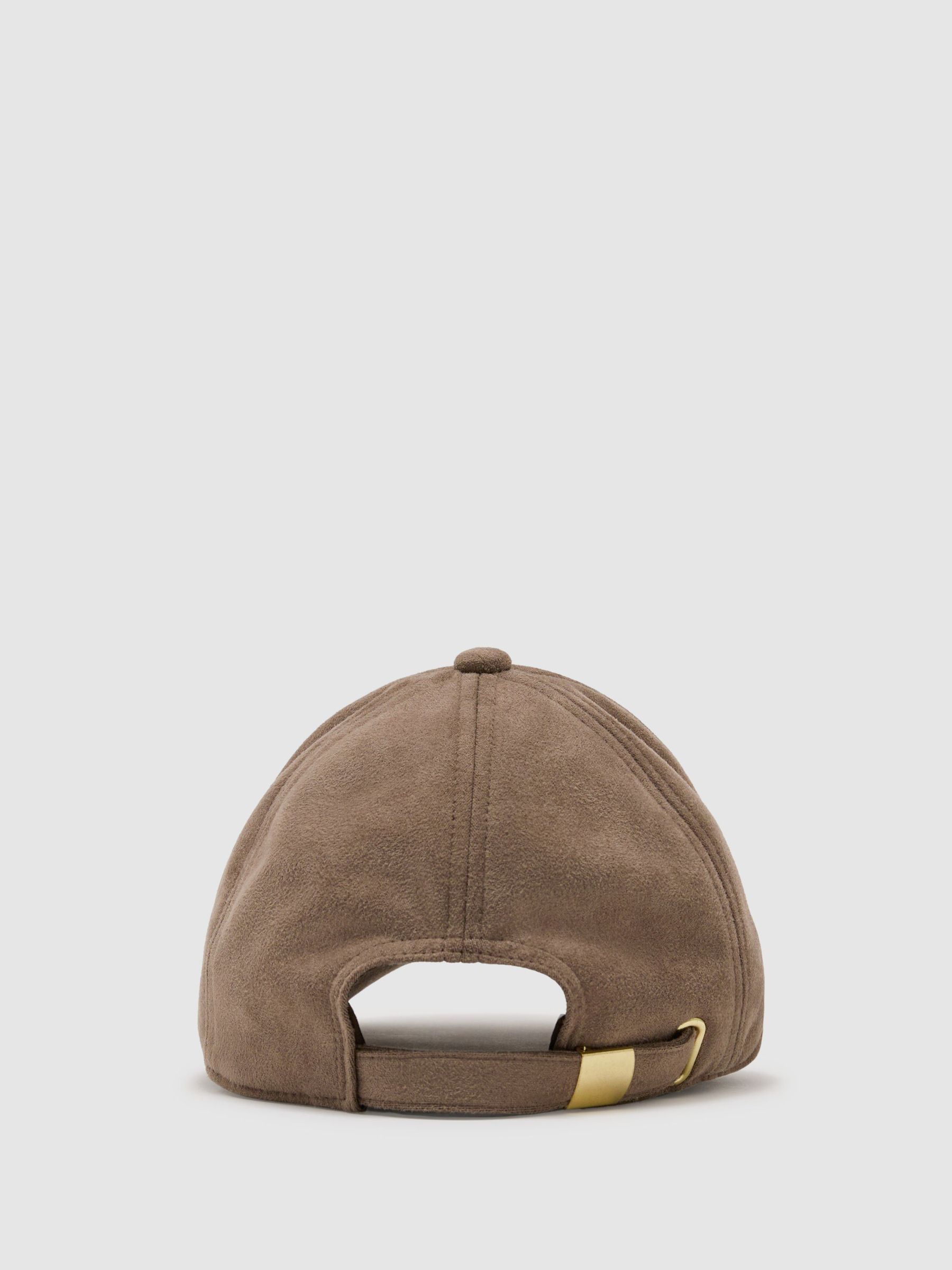 Umělý semiš Baseball-Style Čepice v taupe barvě - Obrázek 5 z 5